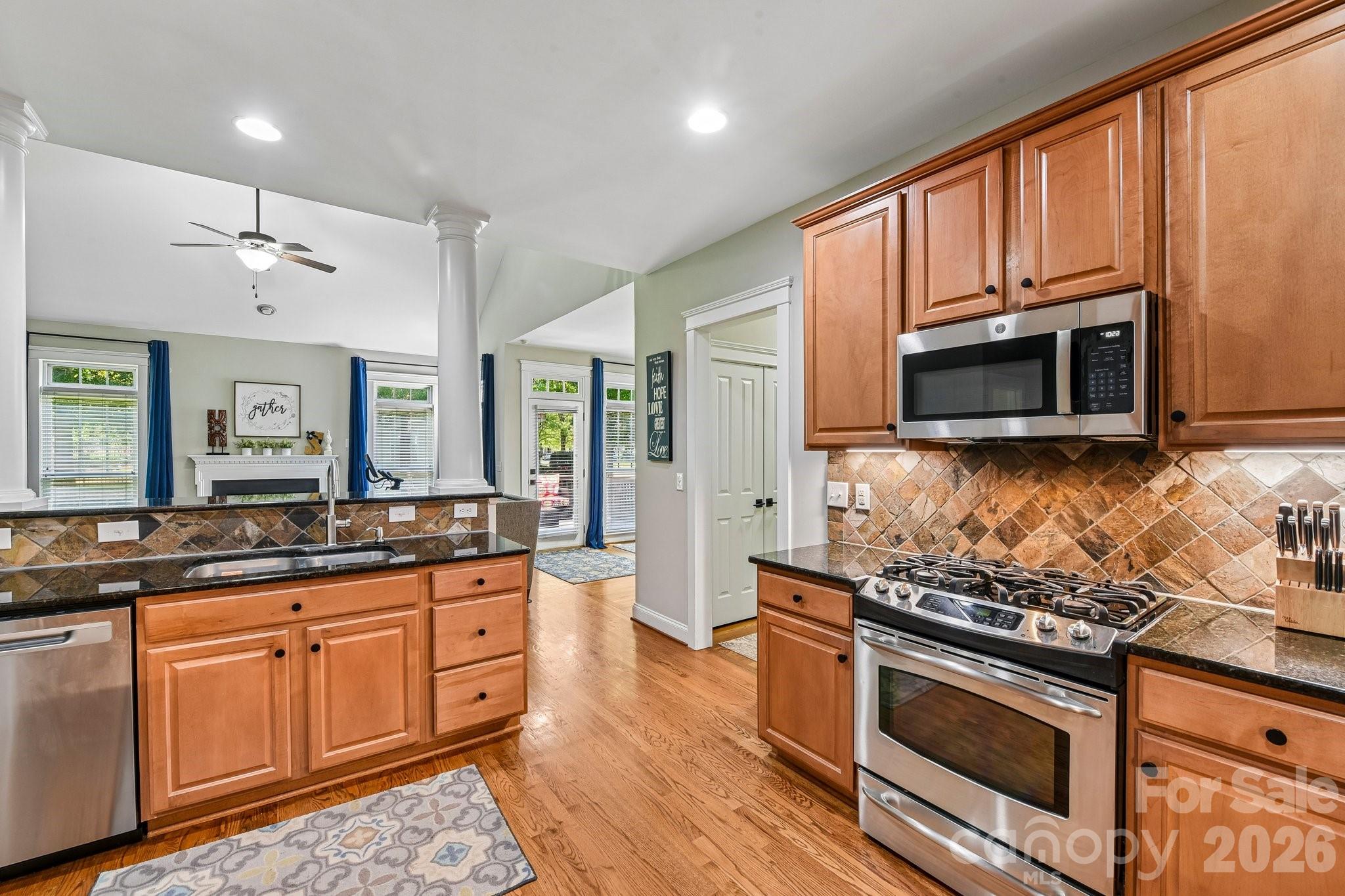 3106 Thayer Drive Property Photo 12