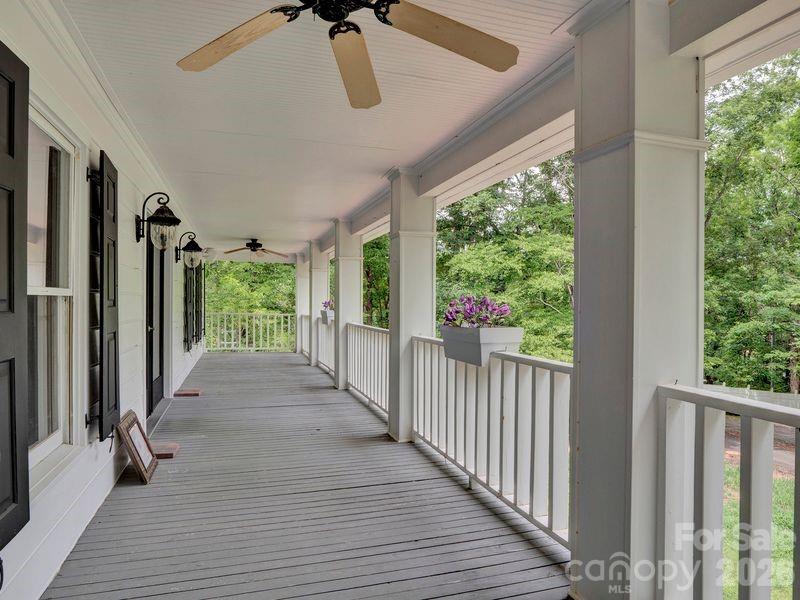 9124 And 9126 S Providence Road Property Photo 31