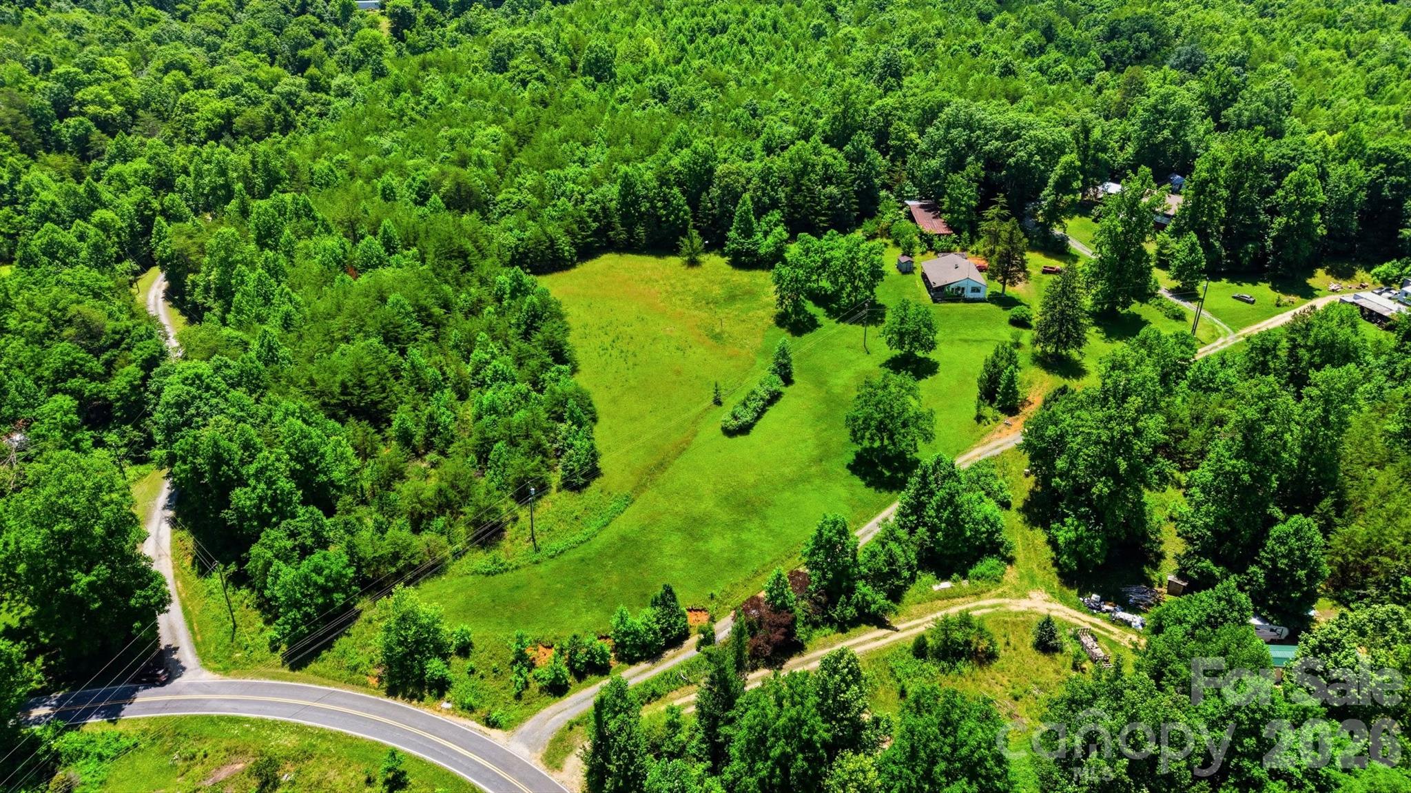 95 Fieldstream Drive Property Photo 9