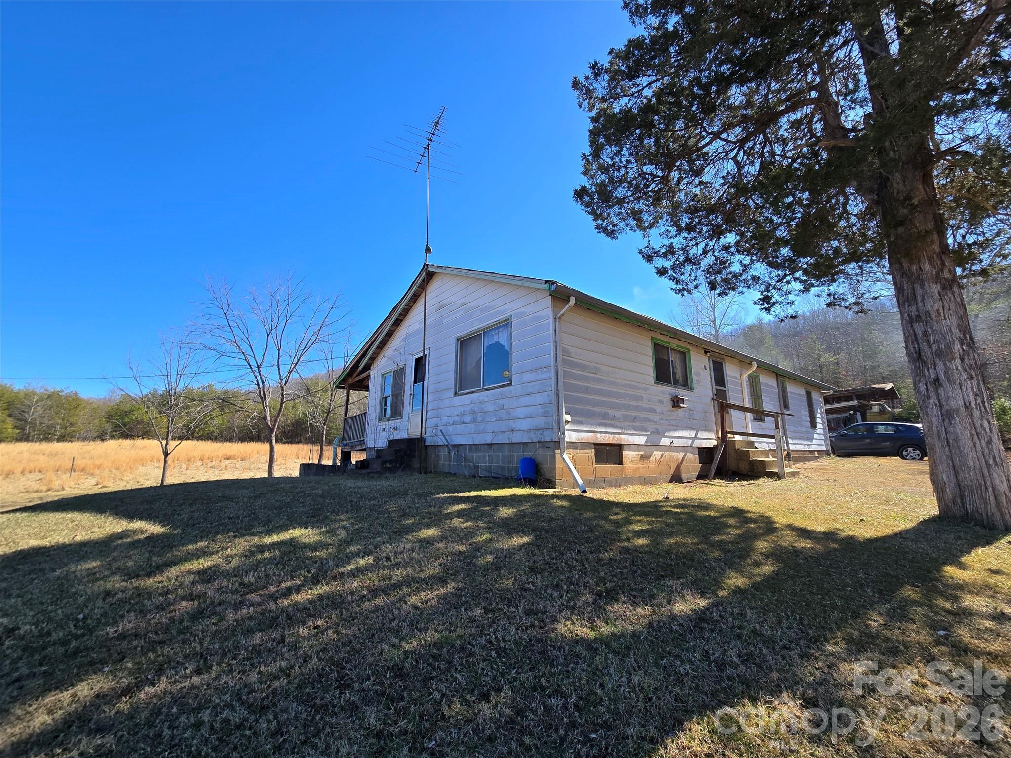 95 Fieldstream Drive Property Photo 15