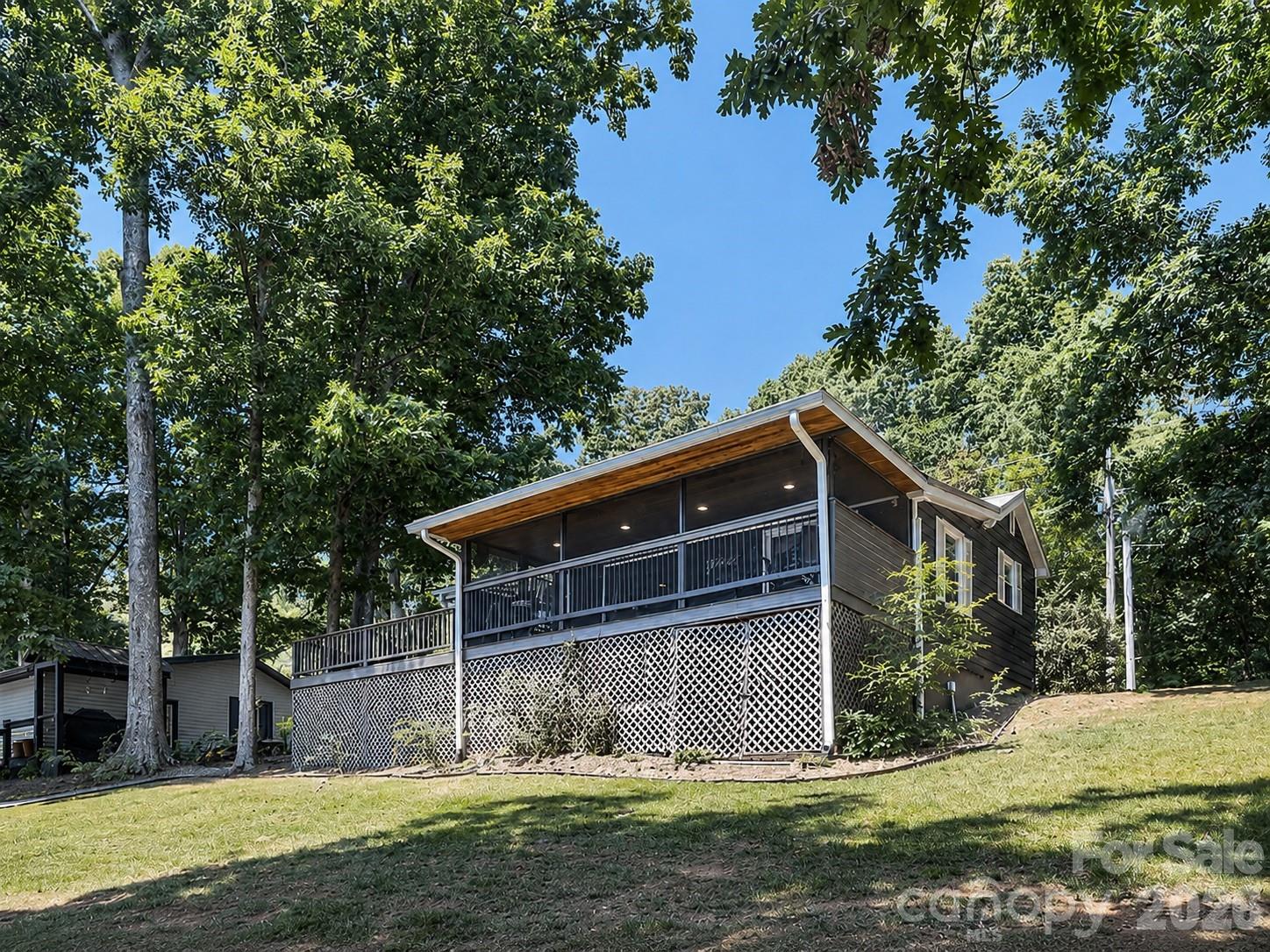 4580 Kiser Island Road Property Photo 15