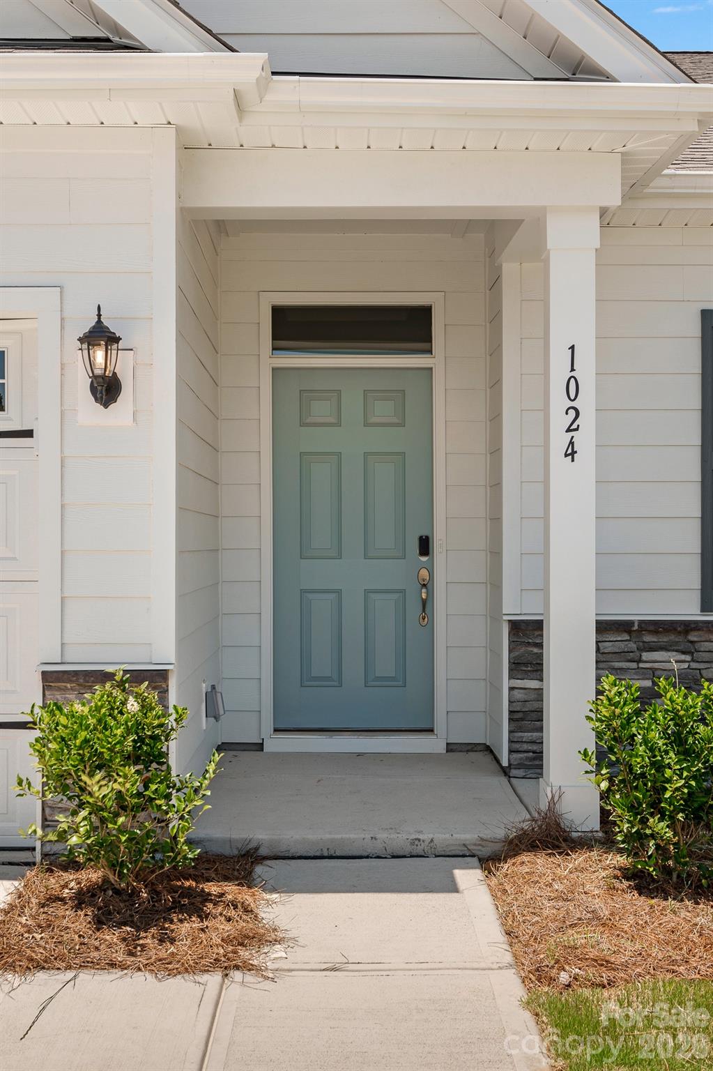 1024 Rosefield Court Property Photo 4