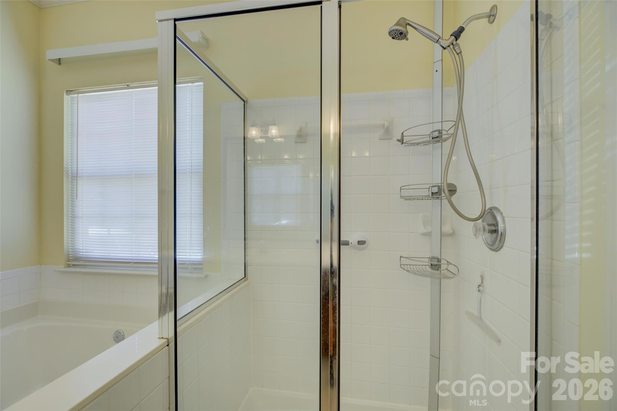 11611 Knightsdale Drive Property Photo 17