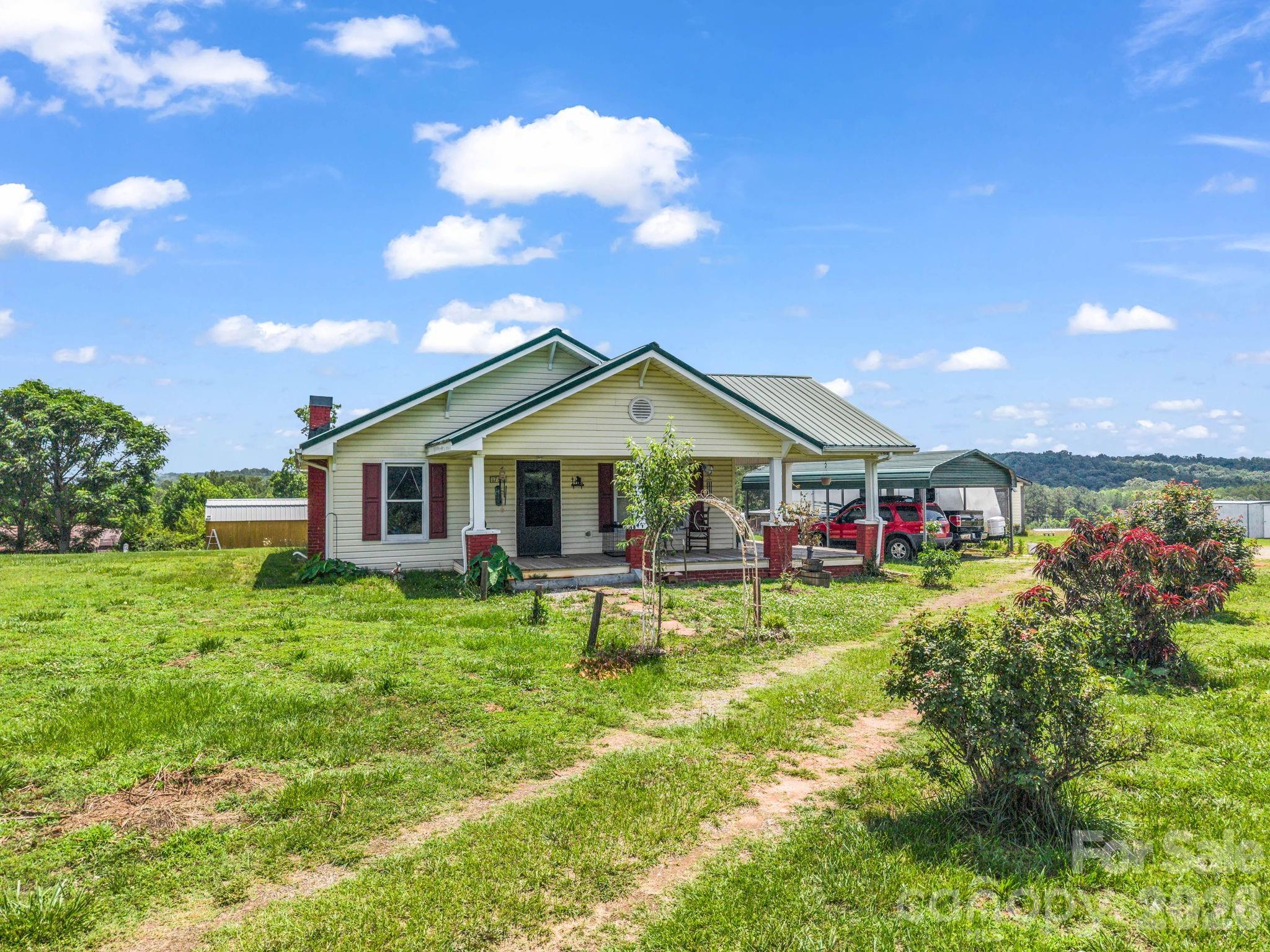 1740 Baber Road Property Photo 1