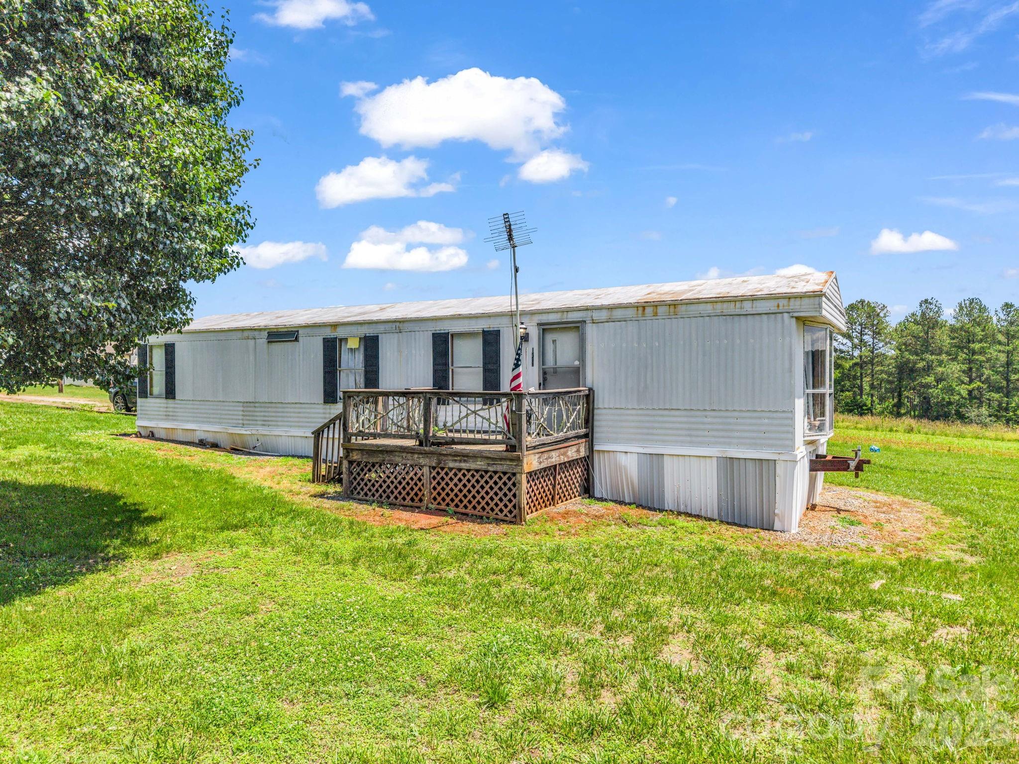 1740 Baber Road Property Photo 8