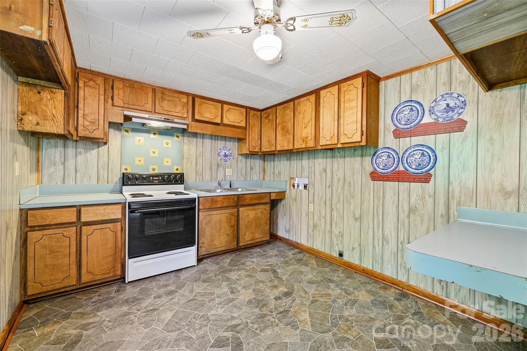 1621 N Oak Drive Property Photo 37