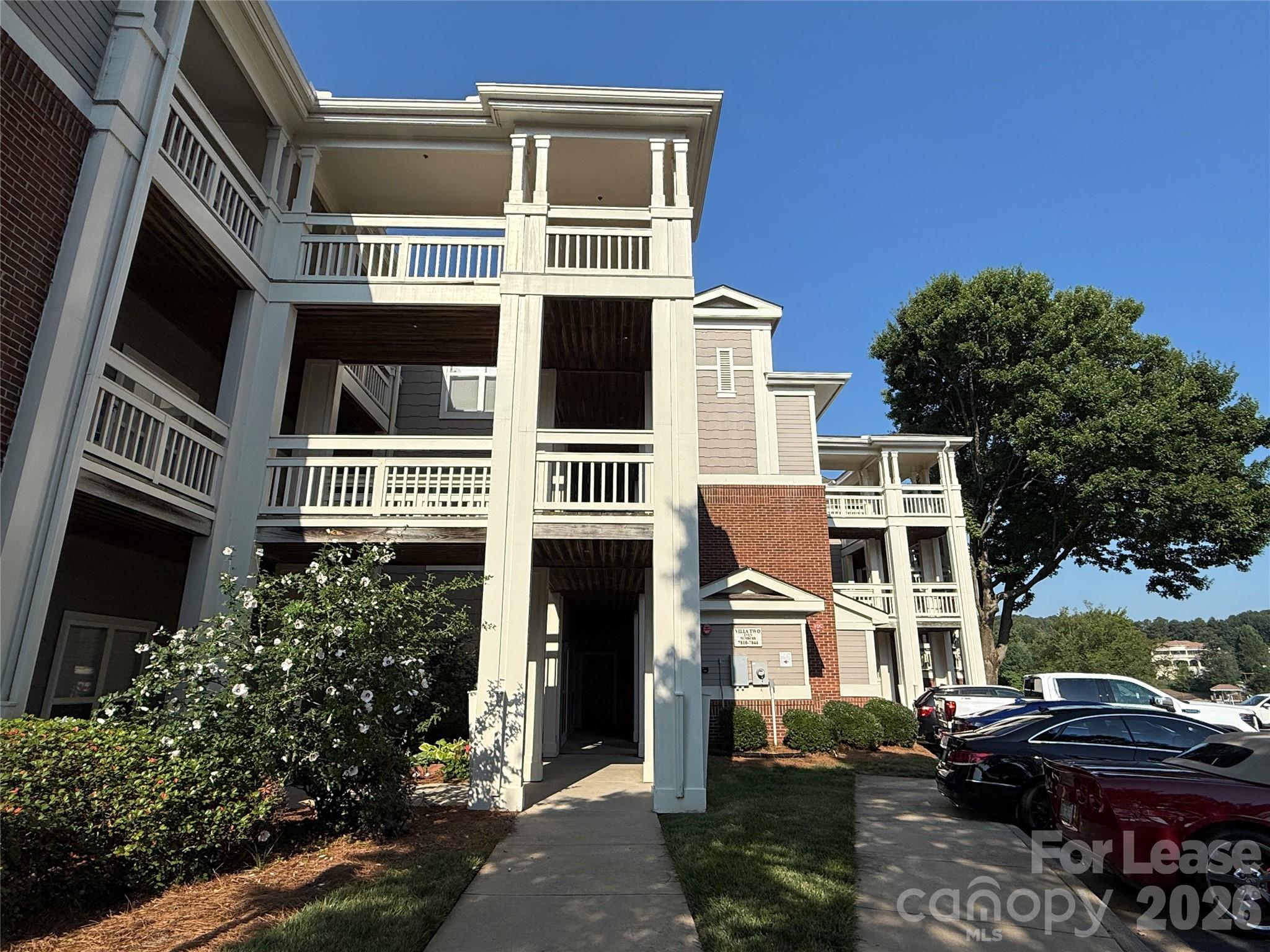 7834 Village Harbor Drive Property Photo 3