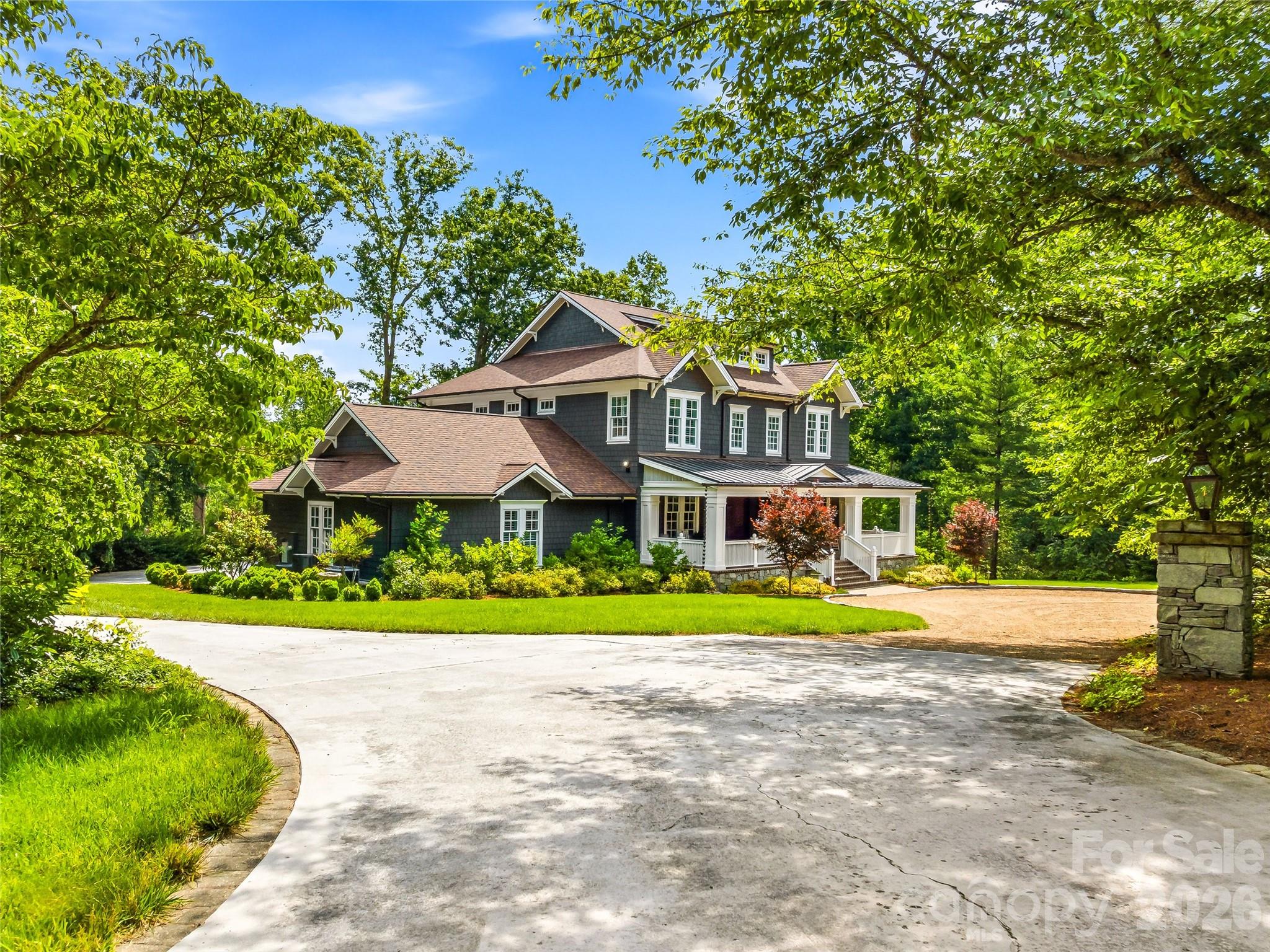 1 Cedar Chine Drive Property Photo