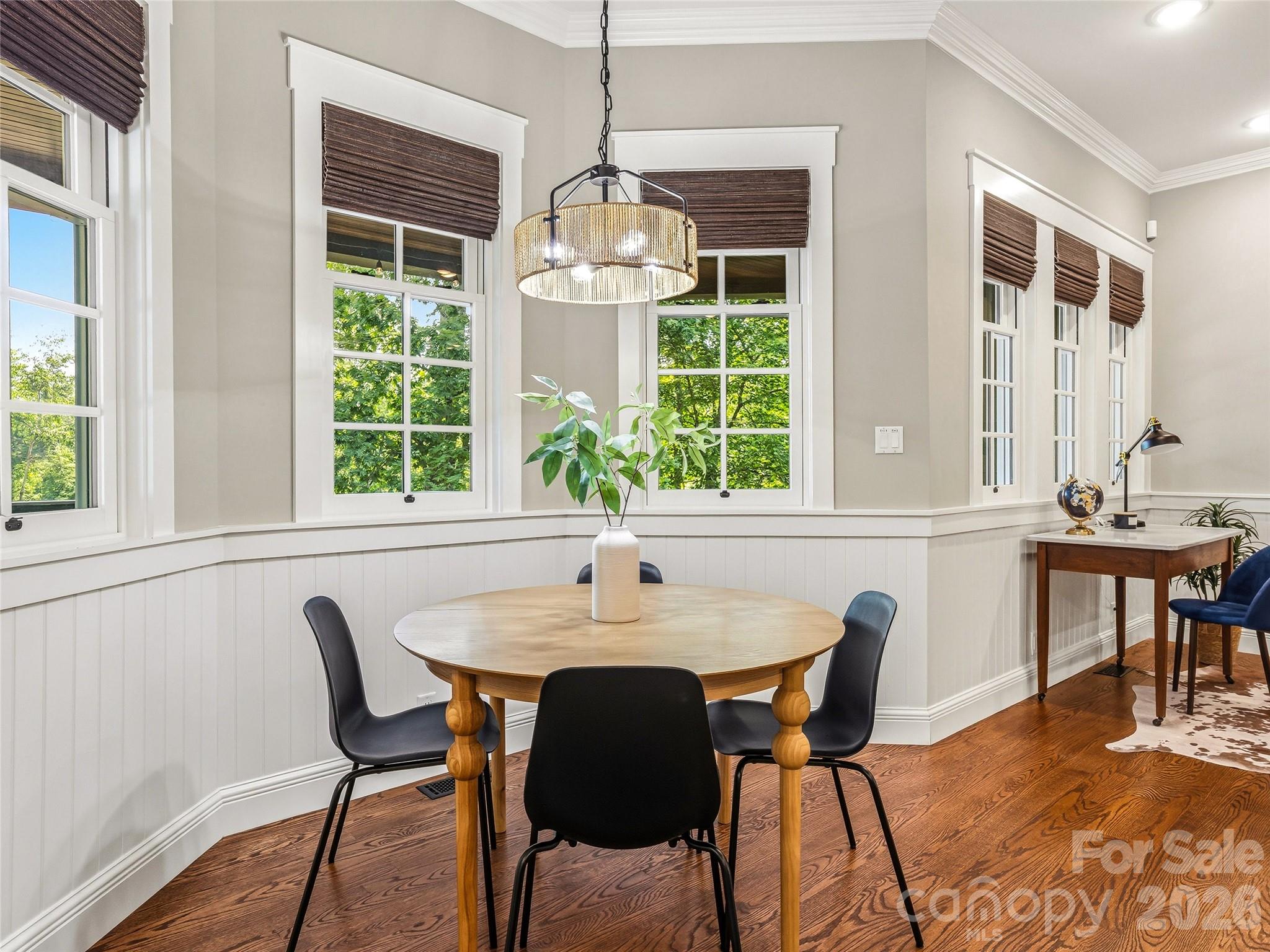 1 Cedar Chine Drive Property Photo 18