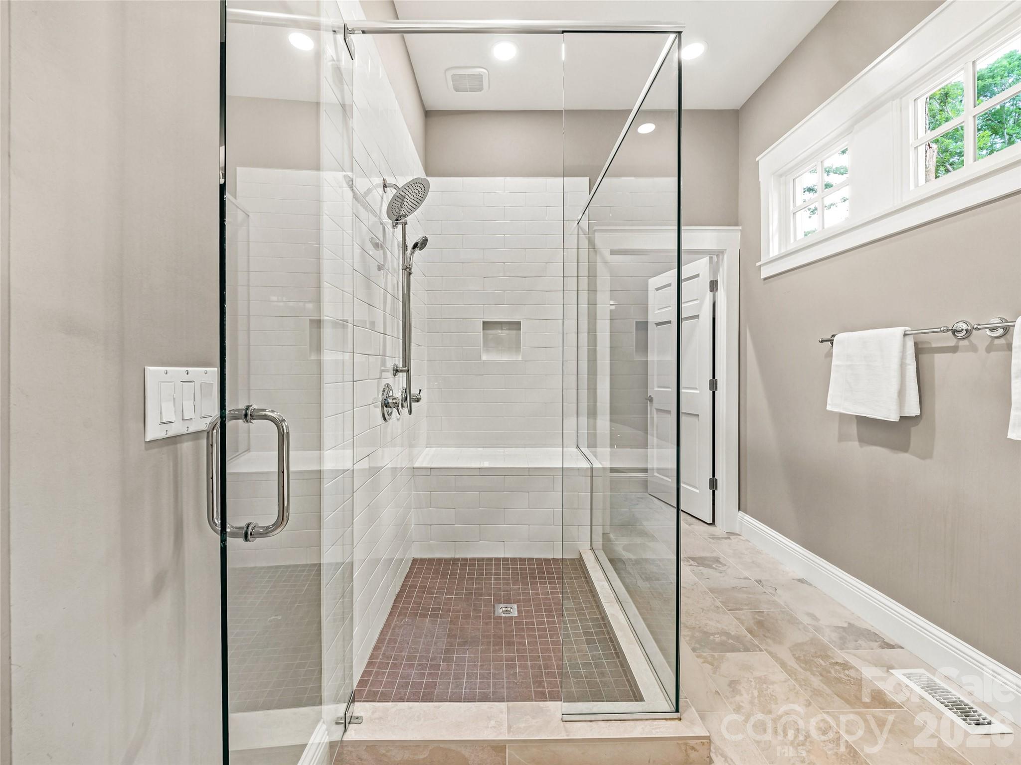 1 Cedar Chine Drive Property Photo 27