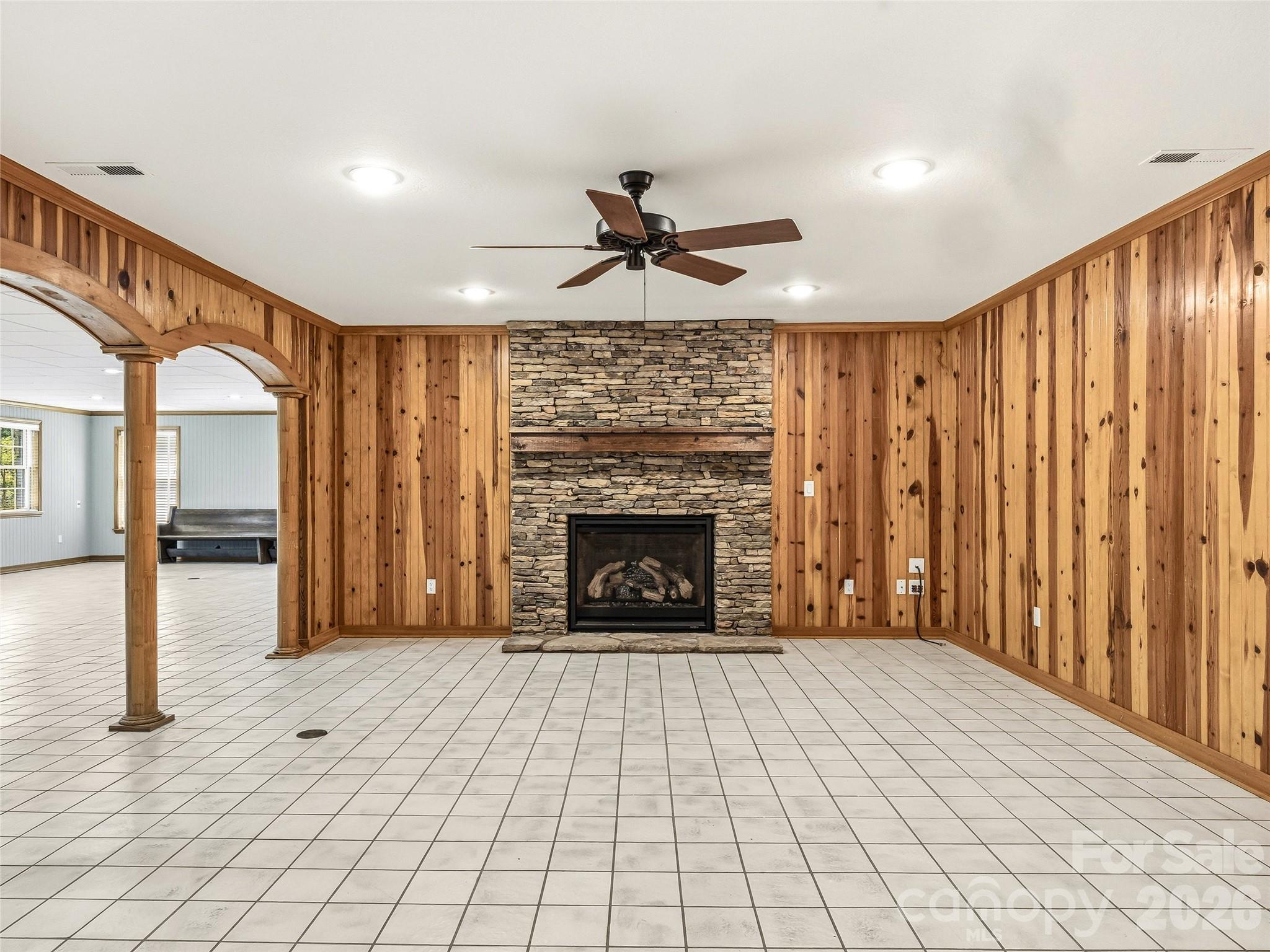 1 Cedar Chine Drive Property Photo 36