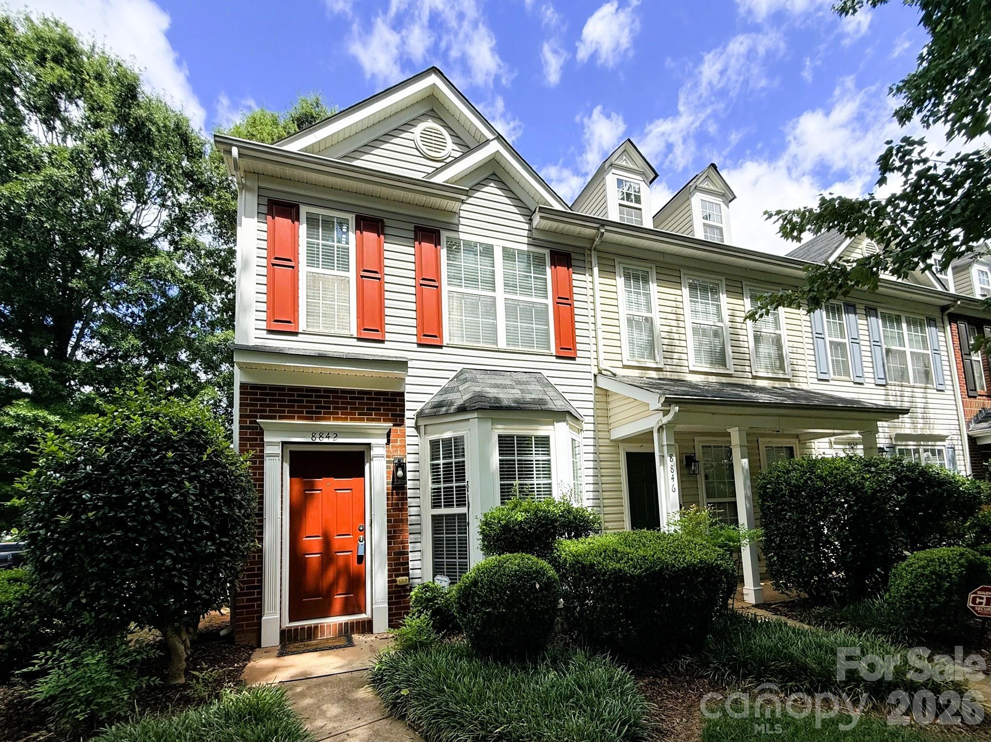 8842 Gerren Court Property Photo 1