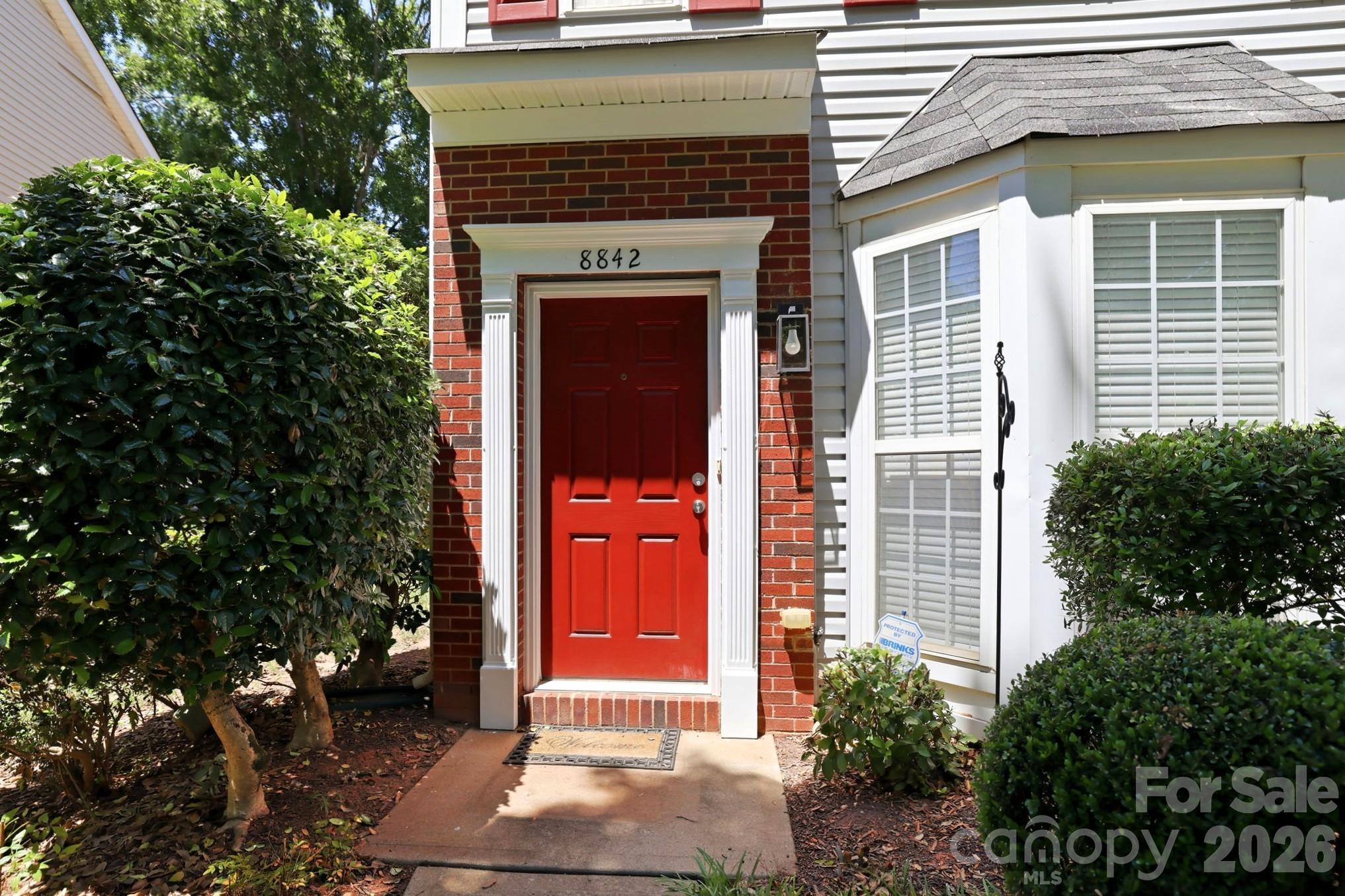 8842 Gerren Court Property Photo 3