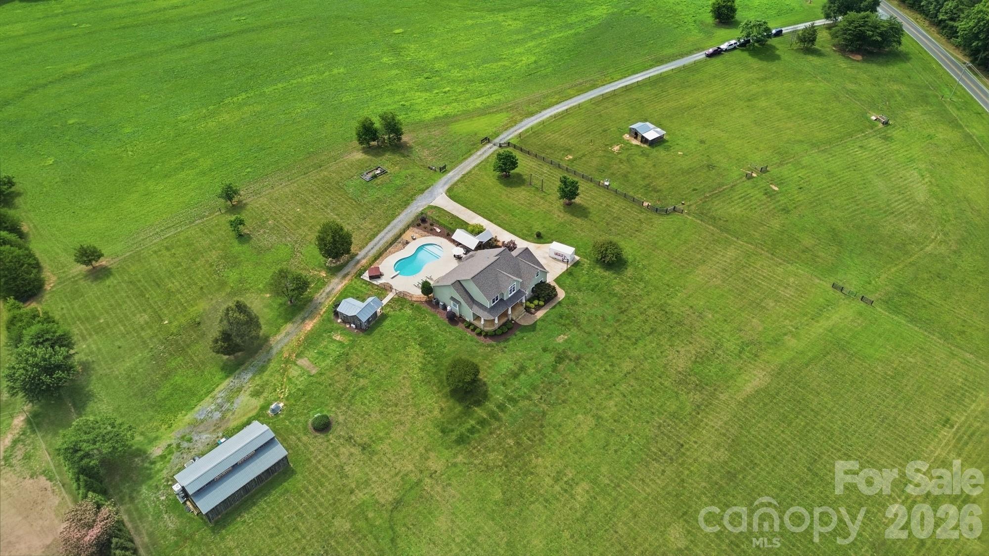 3048 Seagletown Road Property Photo 4