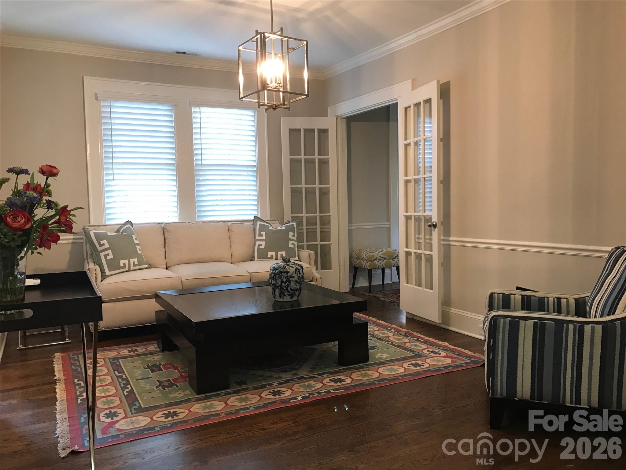 916 Bromley Road Property Photo 19