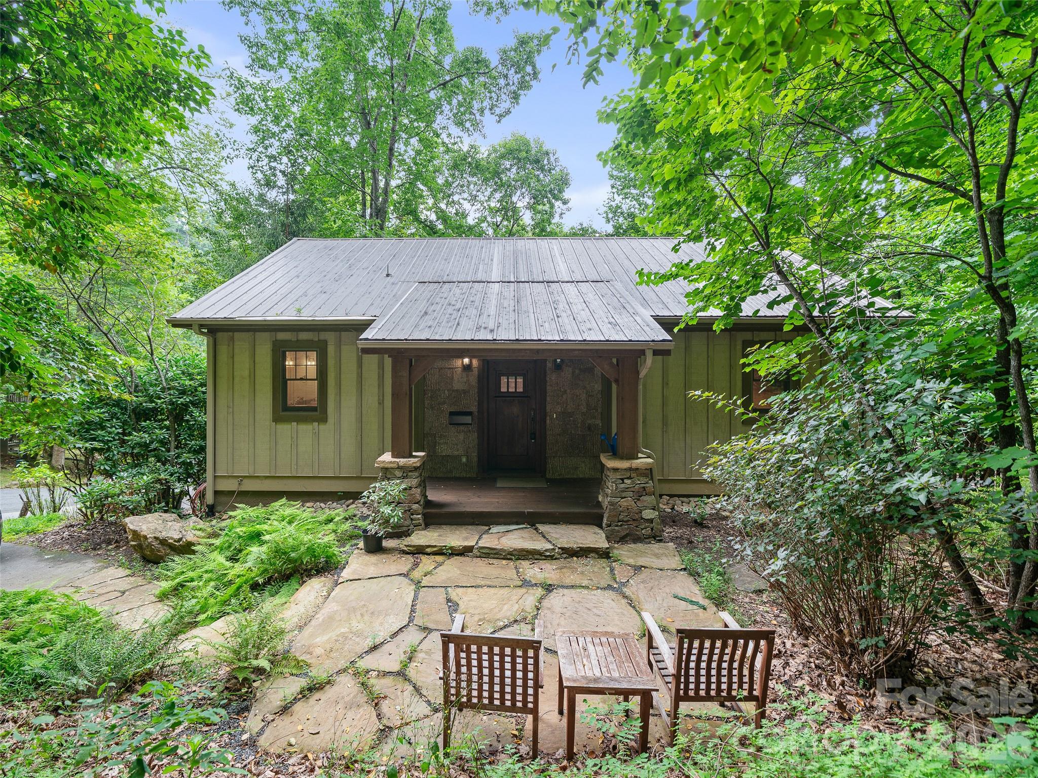 47 Falls Crossing Road Property Photo 1