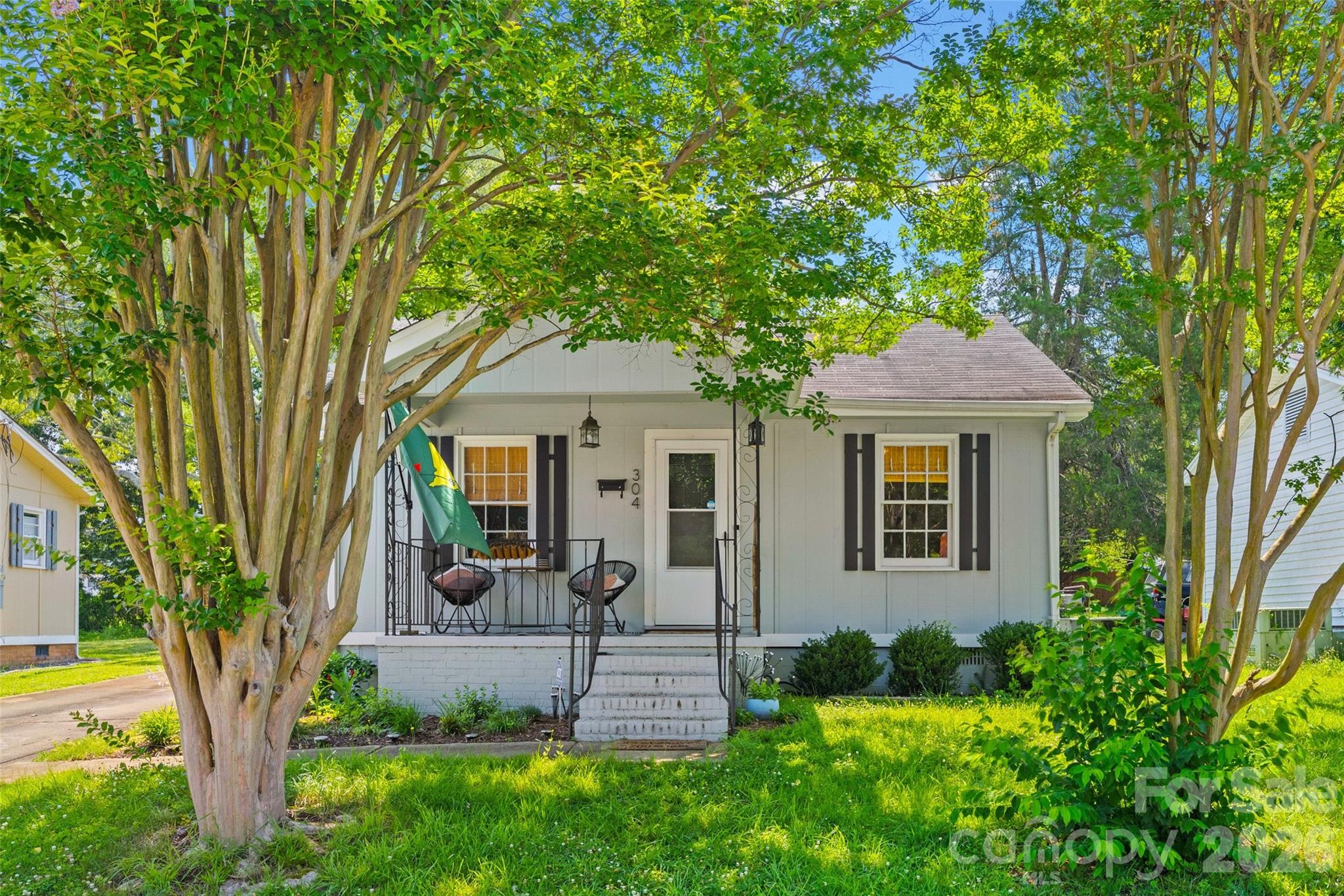 304 Annafrel Street Property Photo 1