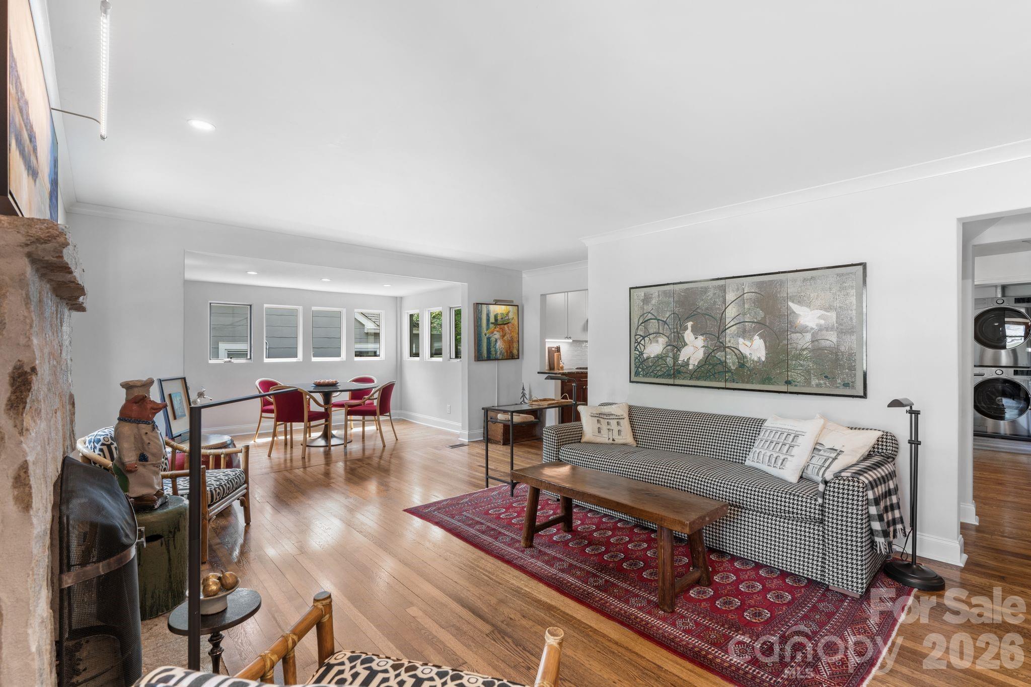 664 Lakeshore Drive Property Photo 14