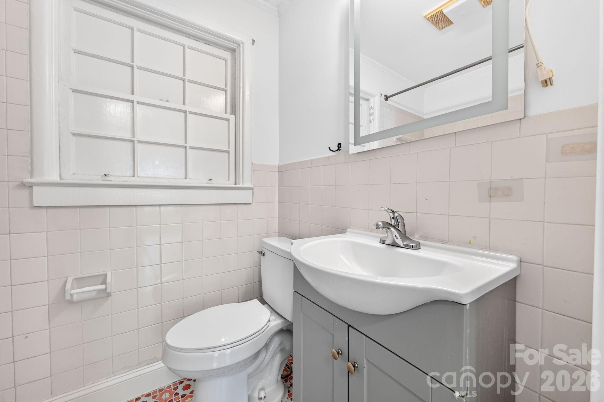 2113 Scott Avenue Property Photo 20