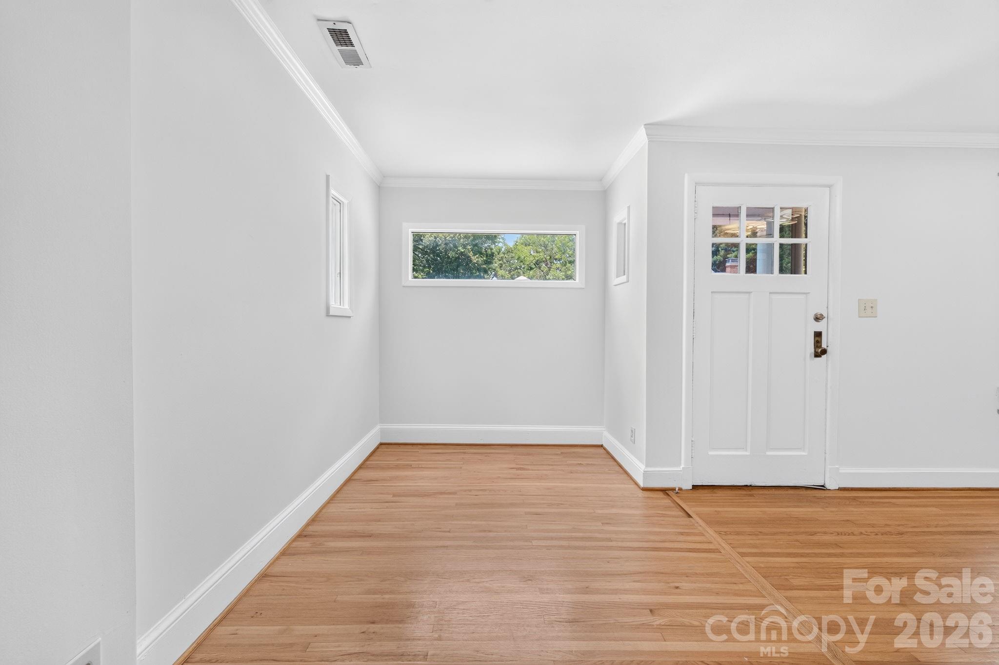 2113 Scott Avenue Property Photo 22