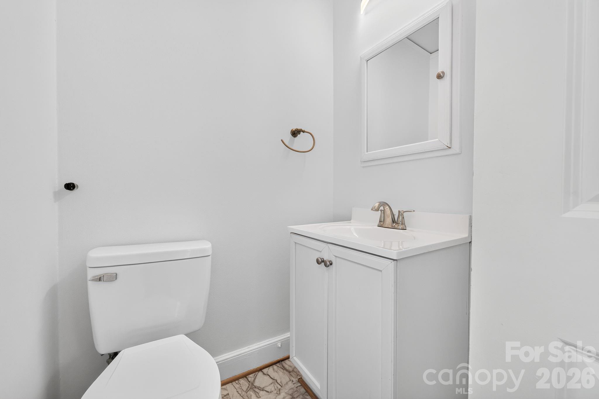 2113 Scott Avenue Property Photo 25