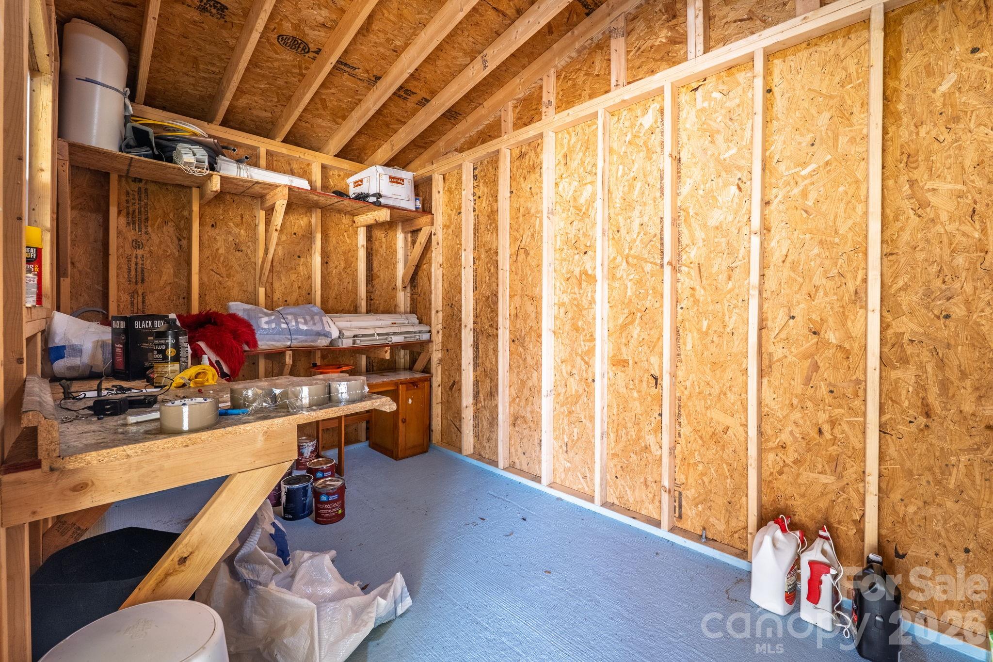 2113 Scott Avenue Property Photo 32