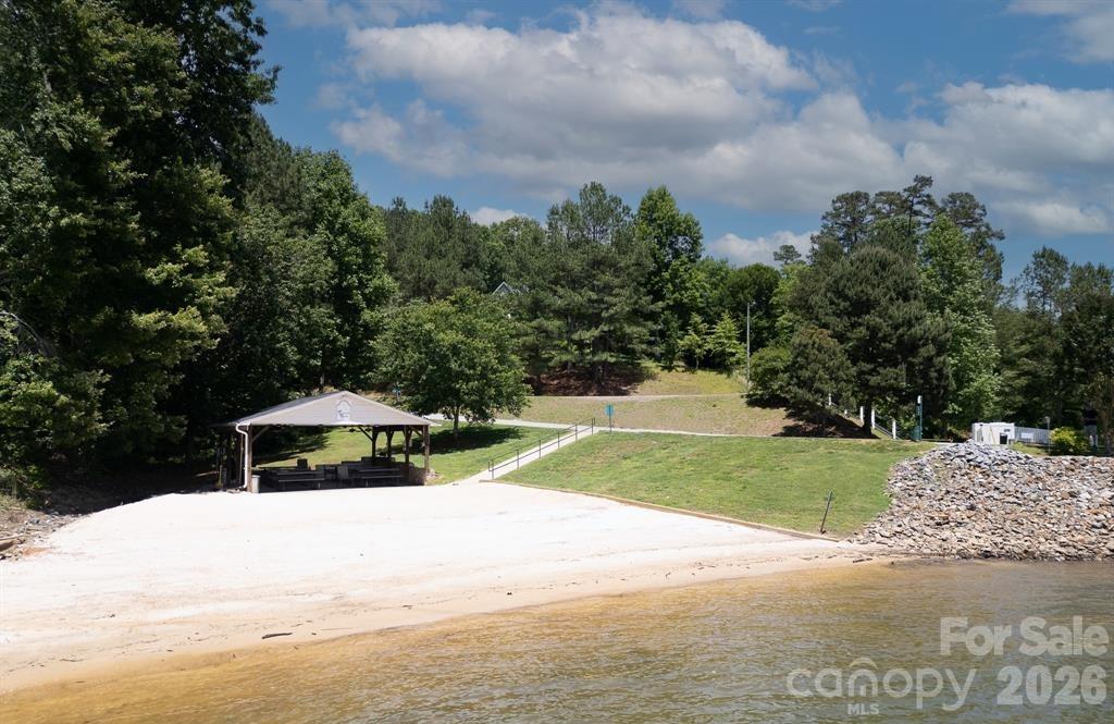 179 Riverwalk Road 27 Property Photo 10