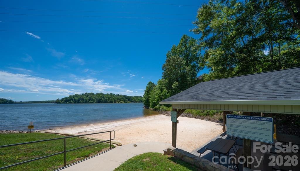 179 Riverwalk Road 27 Property Photo 12