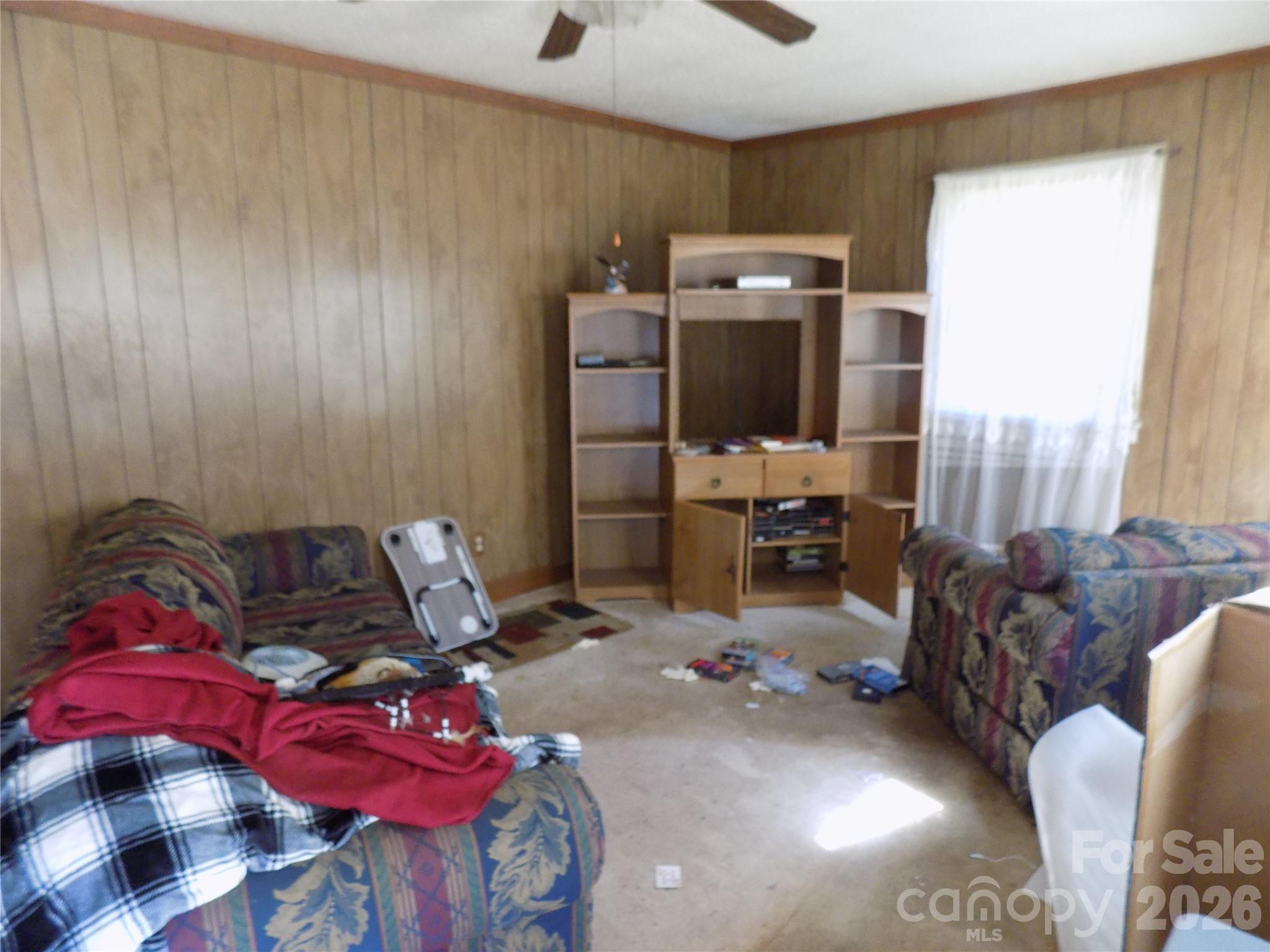 308 S Vine Street Property Photo 3