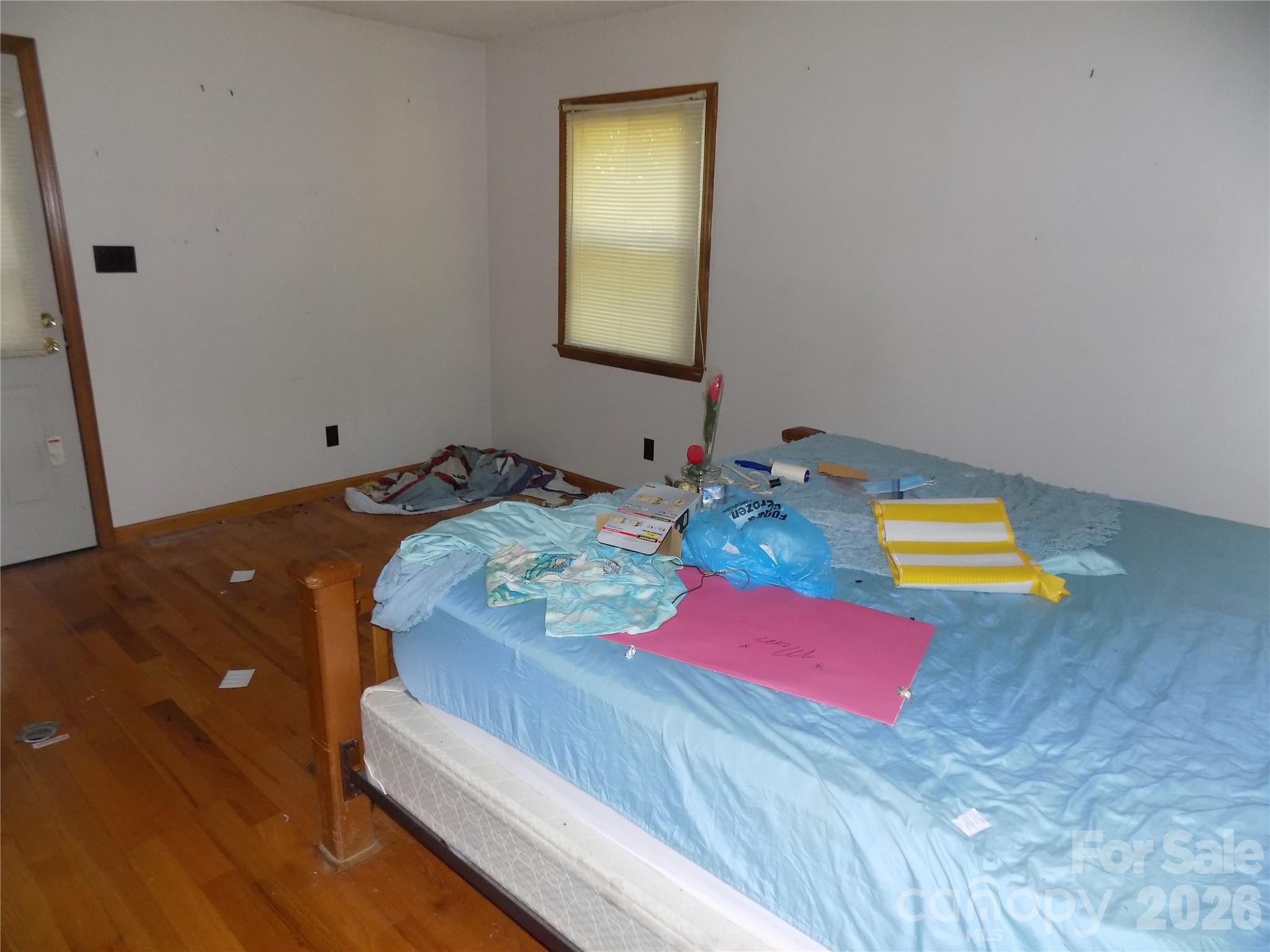 308 S Vine Street Property Photo 8
