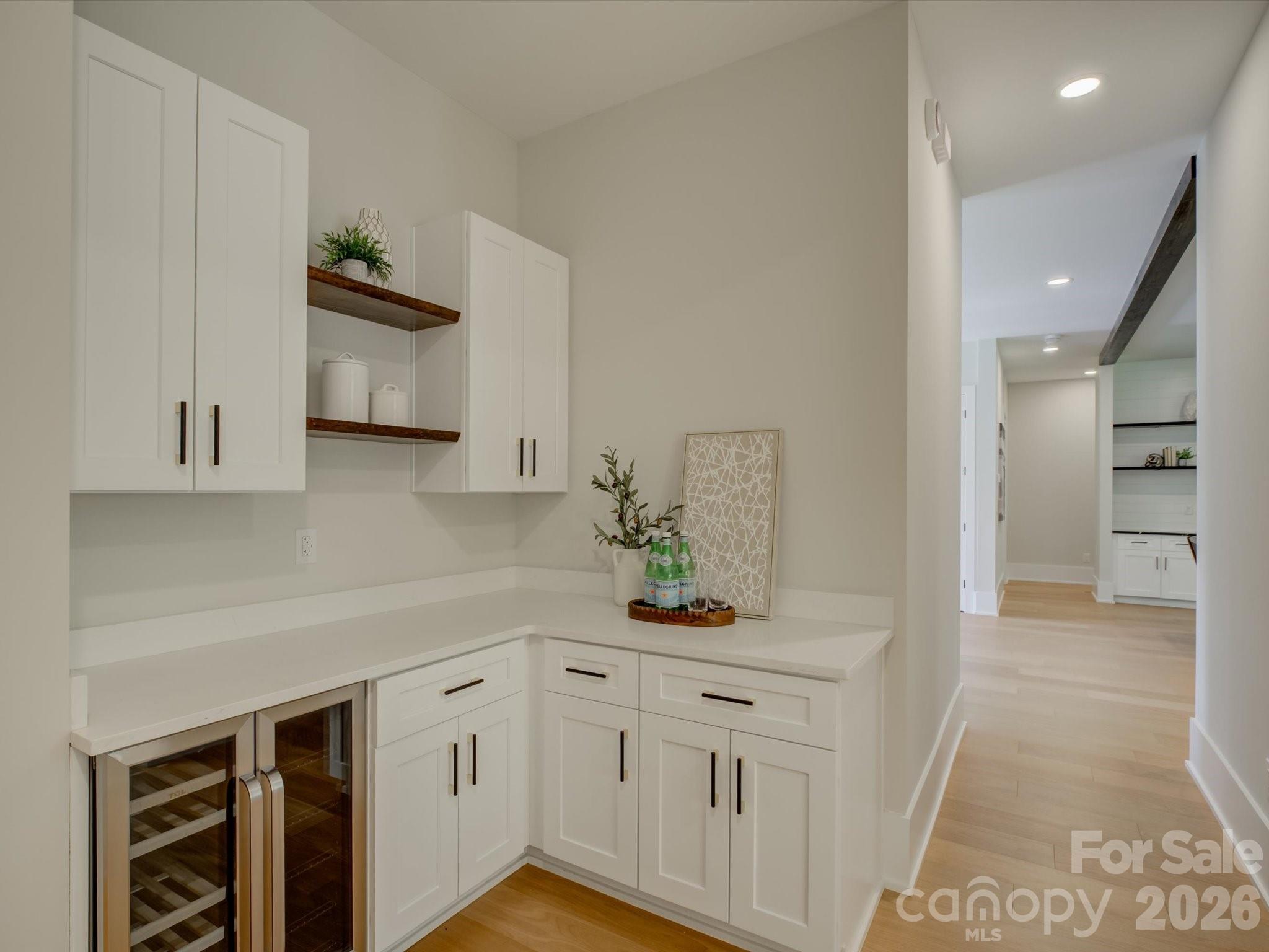 1016 Sherringham Way Property Photo 12