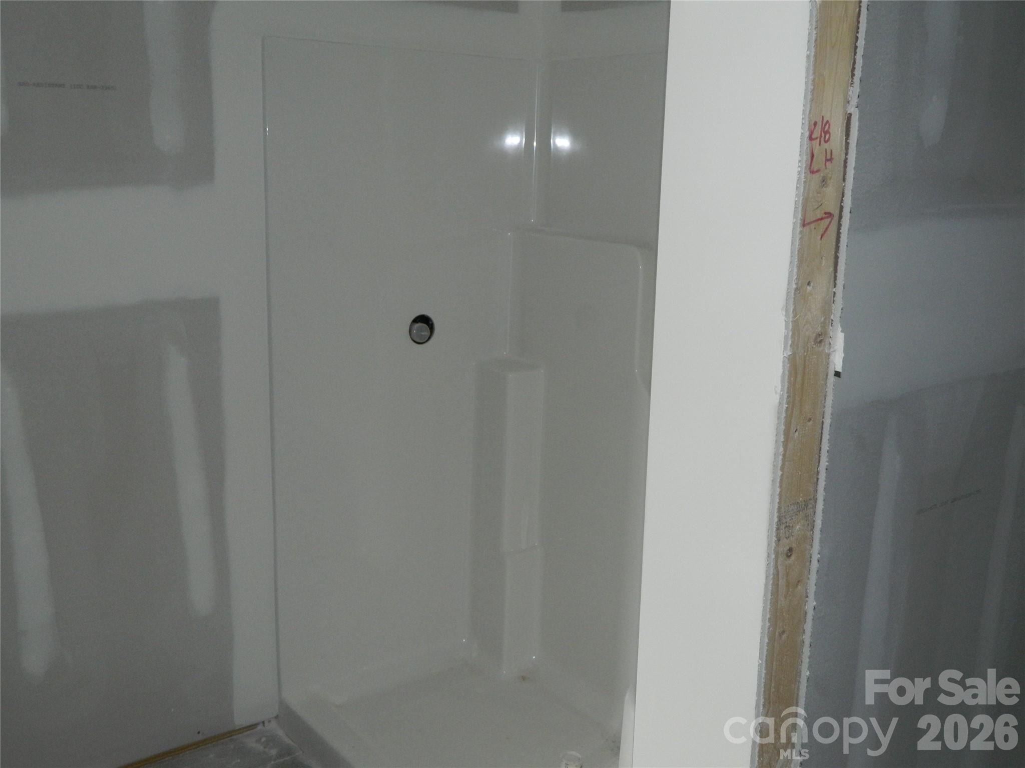 5096 Bloomfield Estates Property Photo 8