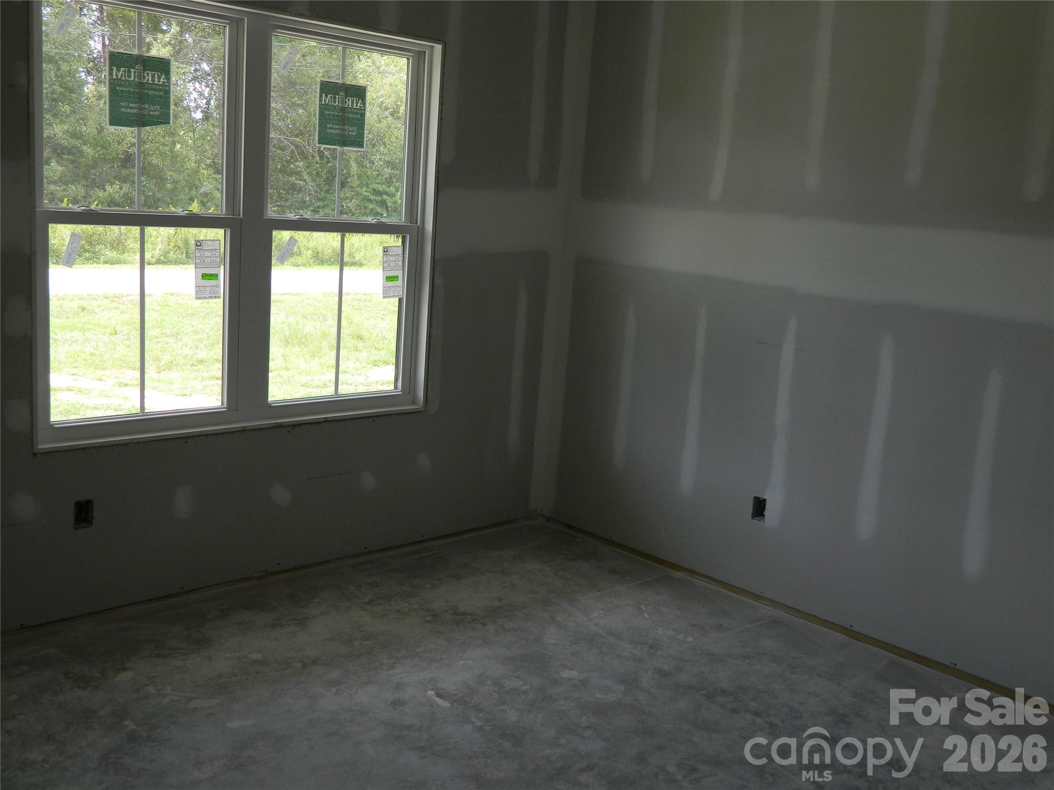 5096 Bloomfield Estates Property Photo 12