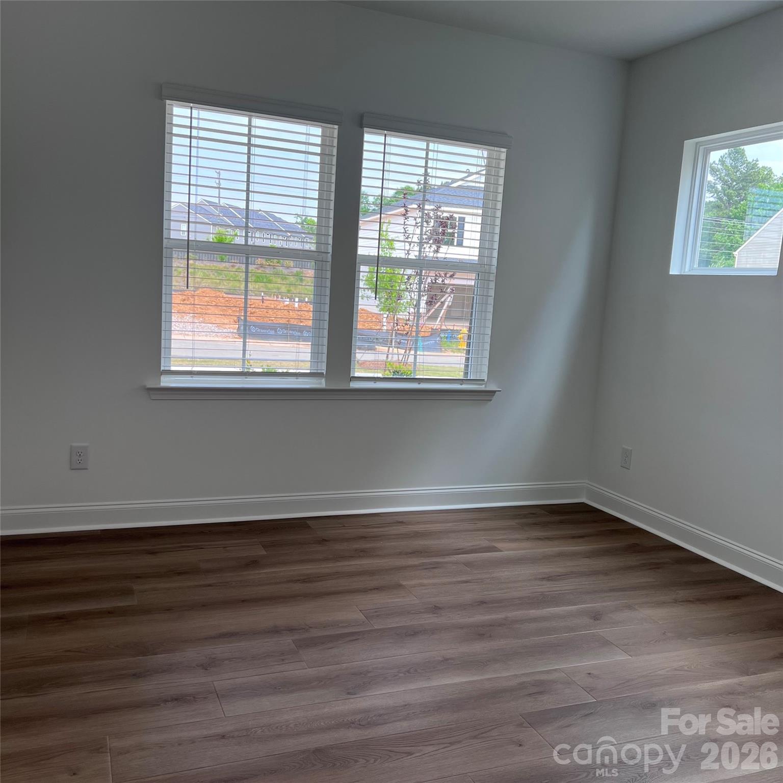 1636 Gossage Lane Property Photo 2