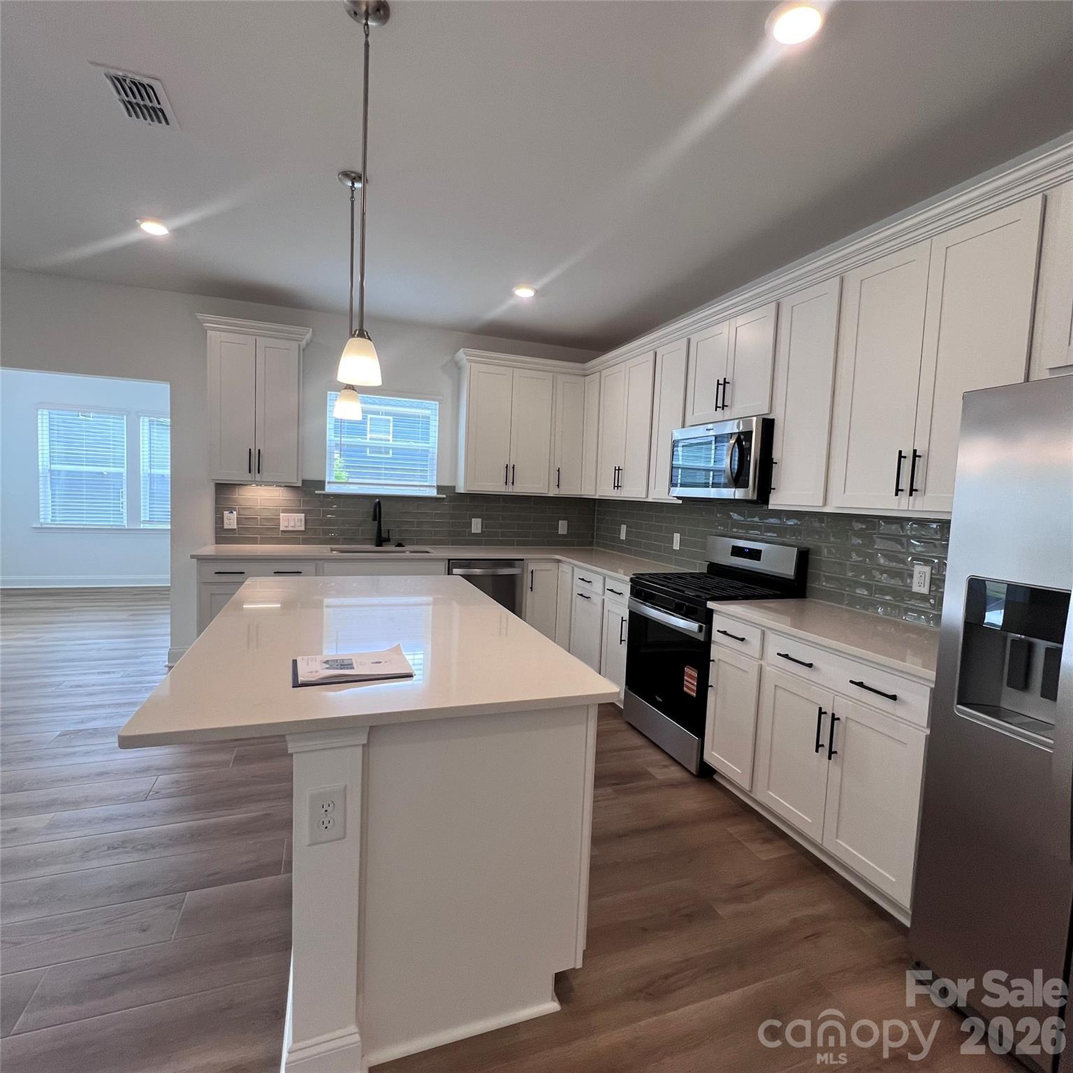 1636 Gossage Lane Property Photo 4