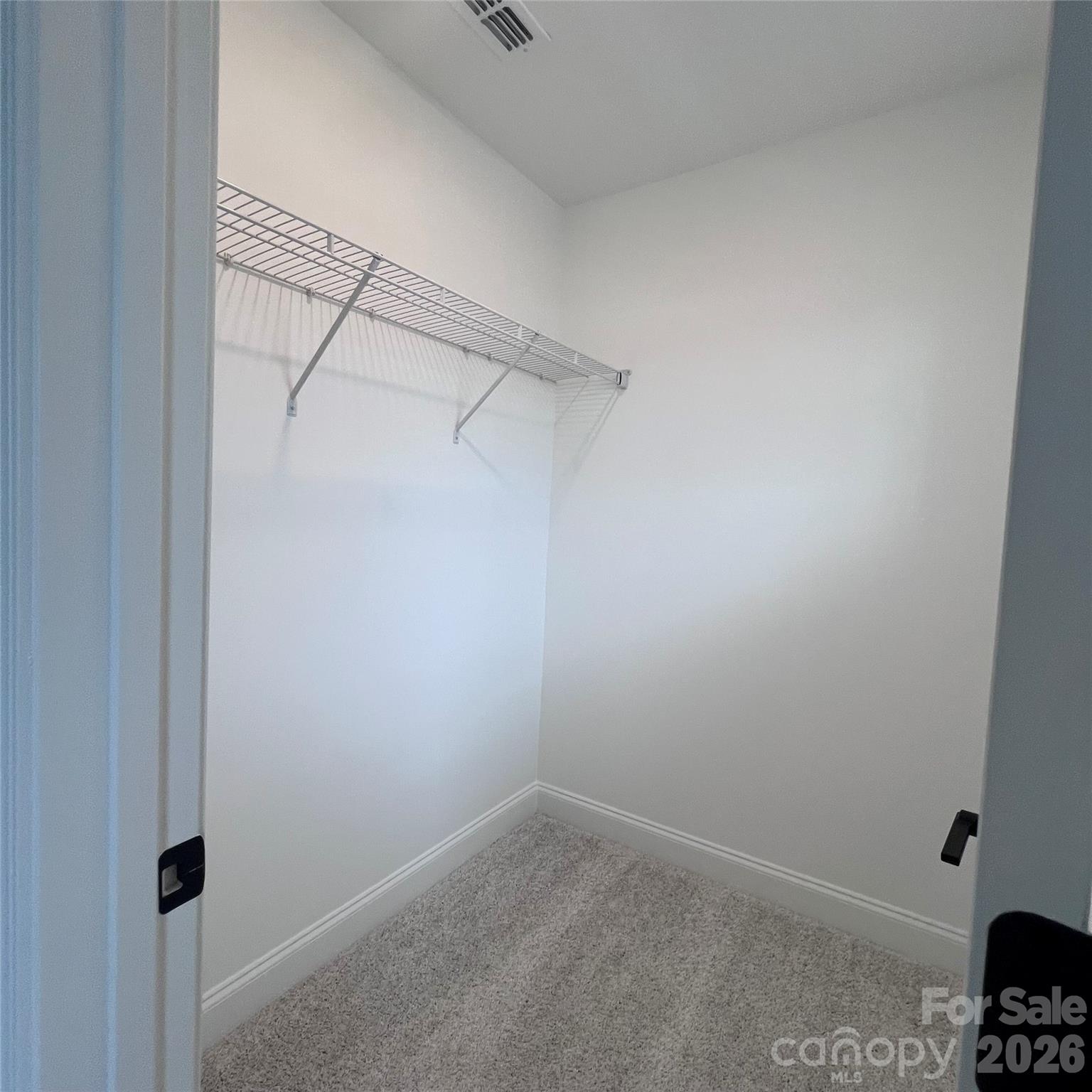 1636 Gossage Lane Property Photo 8