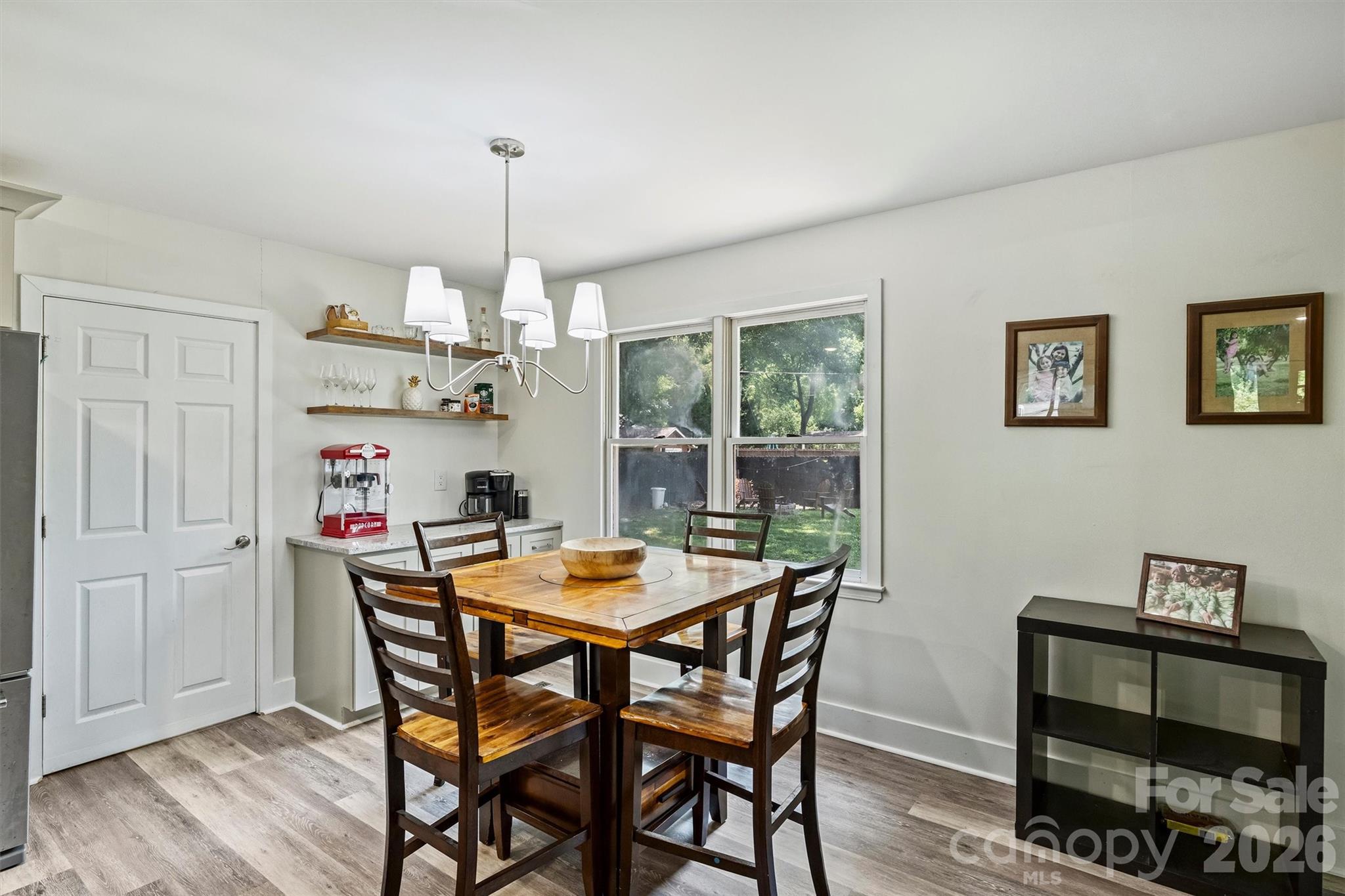1621 Brook Drive Property Photo 21