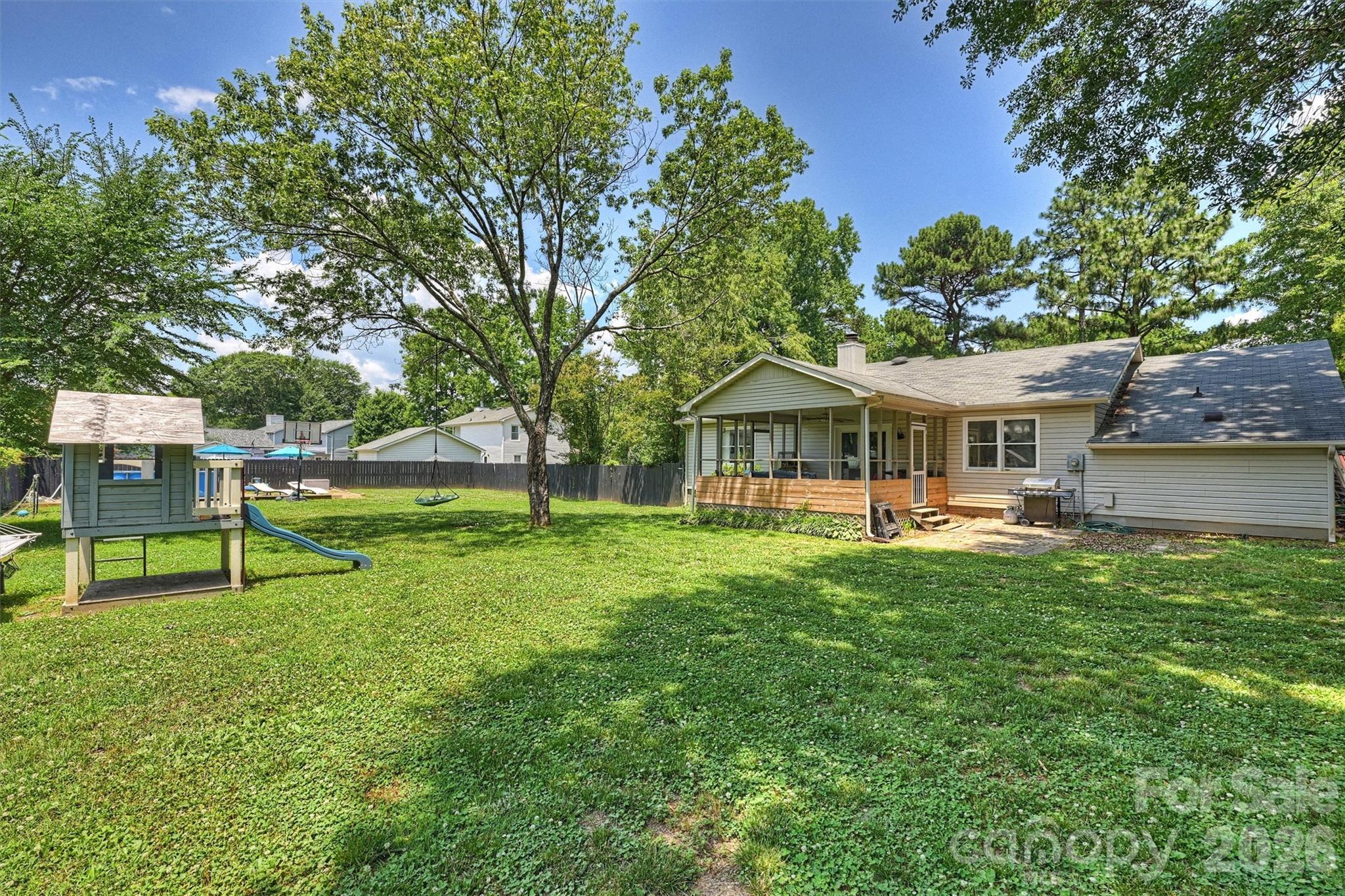 1621 Brook Drive Property Photo 42