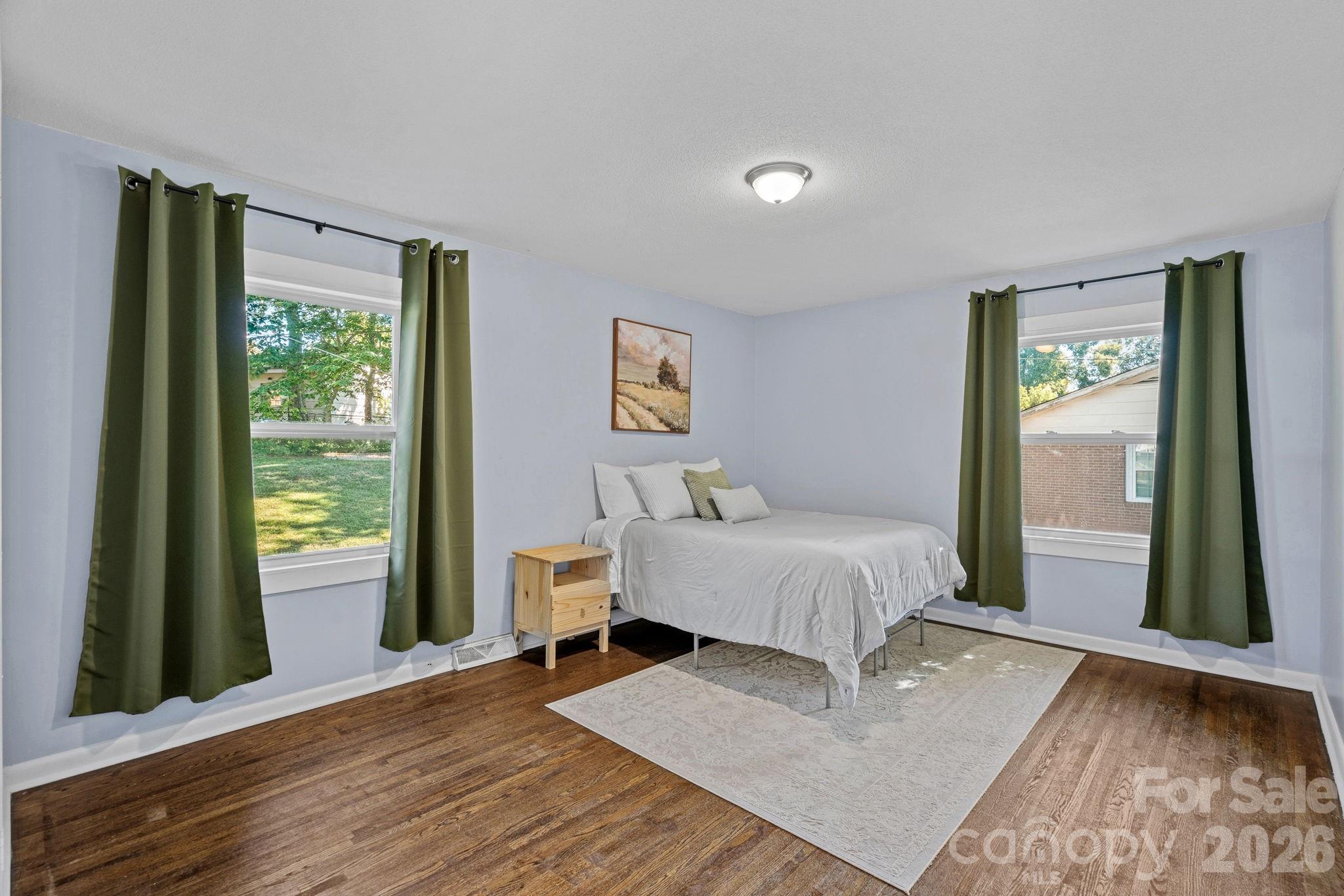 5662 Coulee Place Property Photo 11
