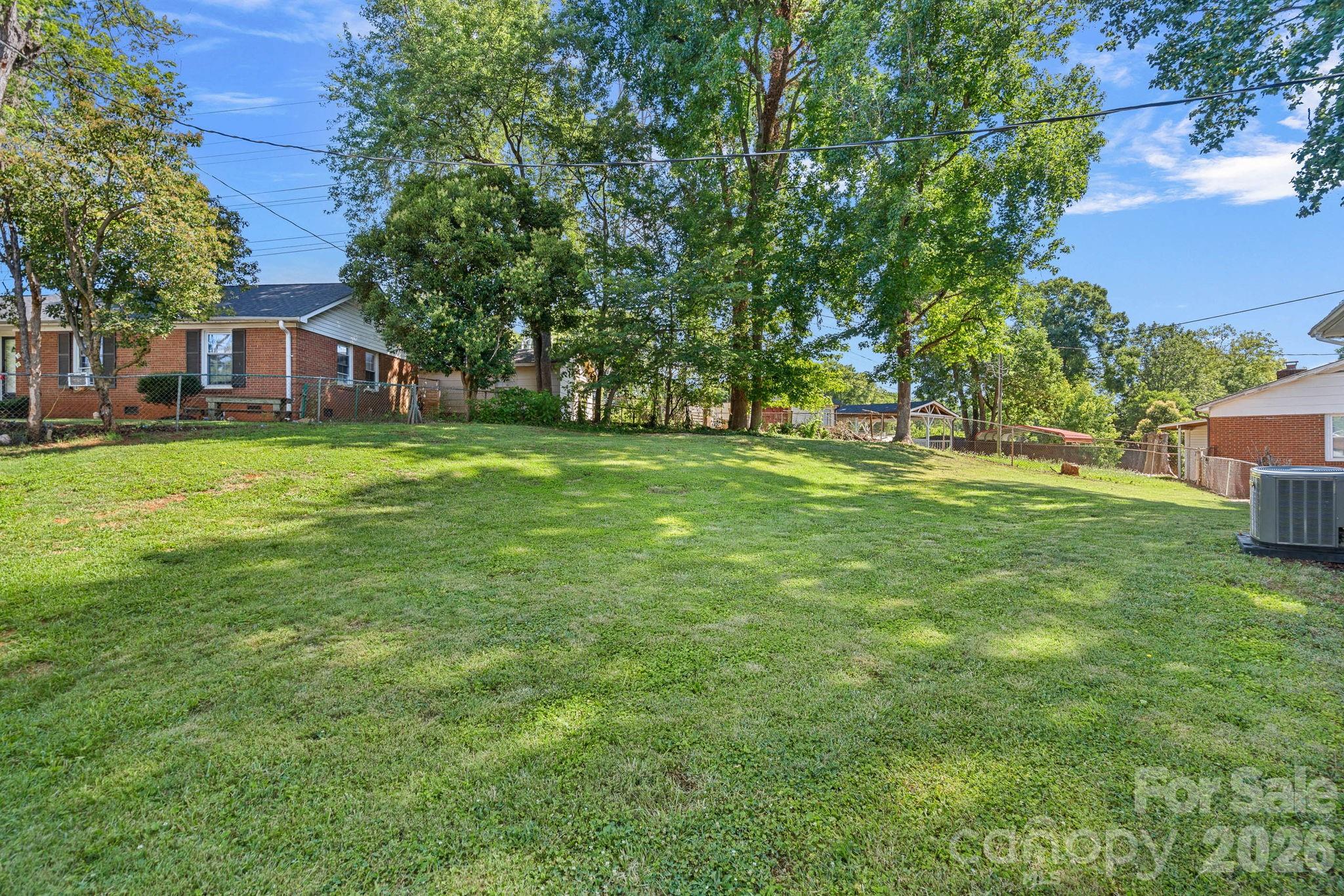5662 Coulee Place Property Photo 17