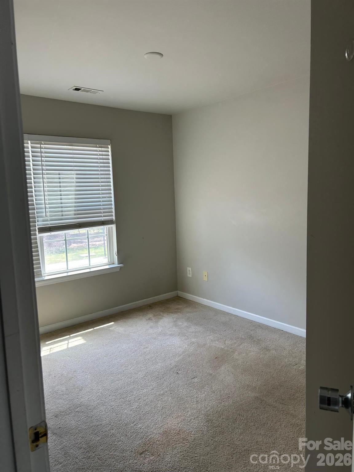 11040 Derryrush Drive Property Photo 8