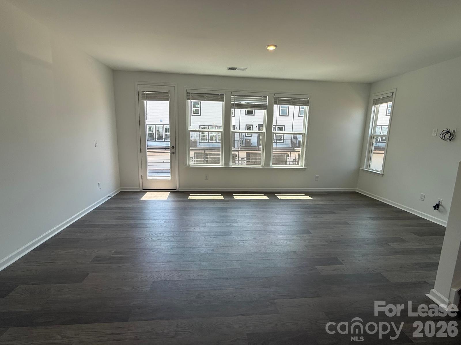 2143 Hawksworth Lane Property Photo 24