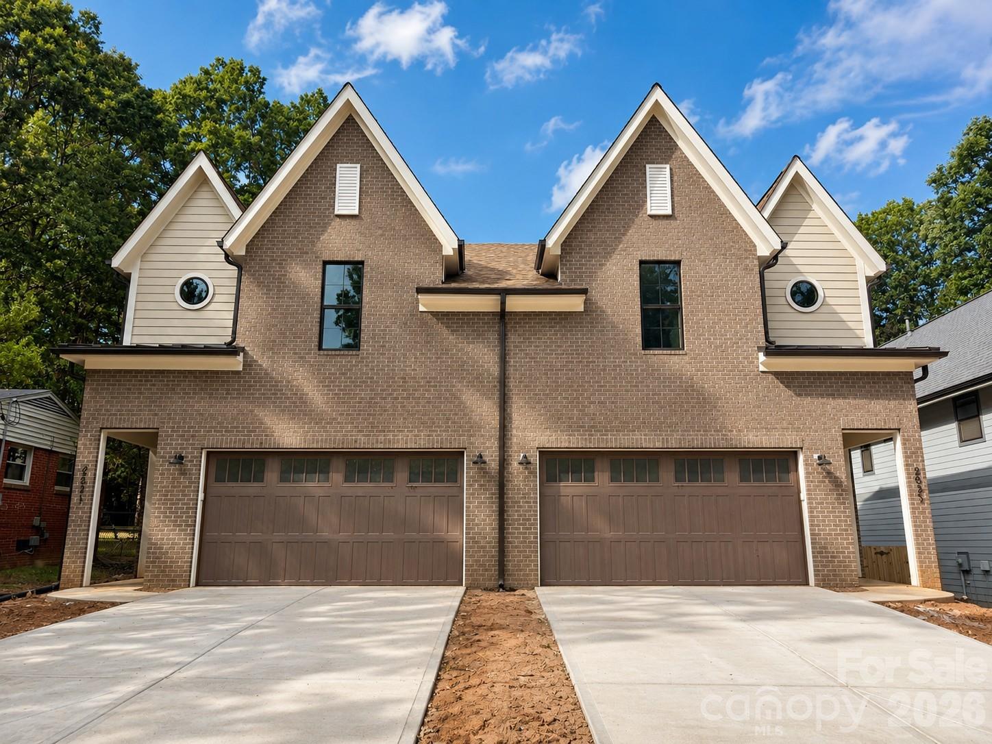 2621 Springway Drive Property Photo 1