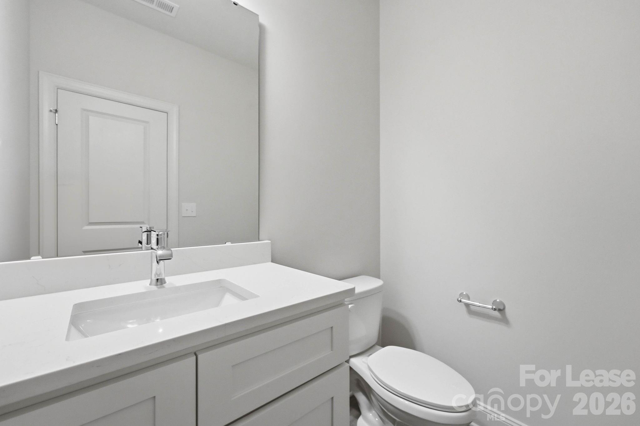 645 Brookwood Street A Property Photo 10