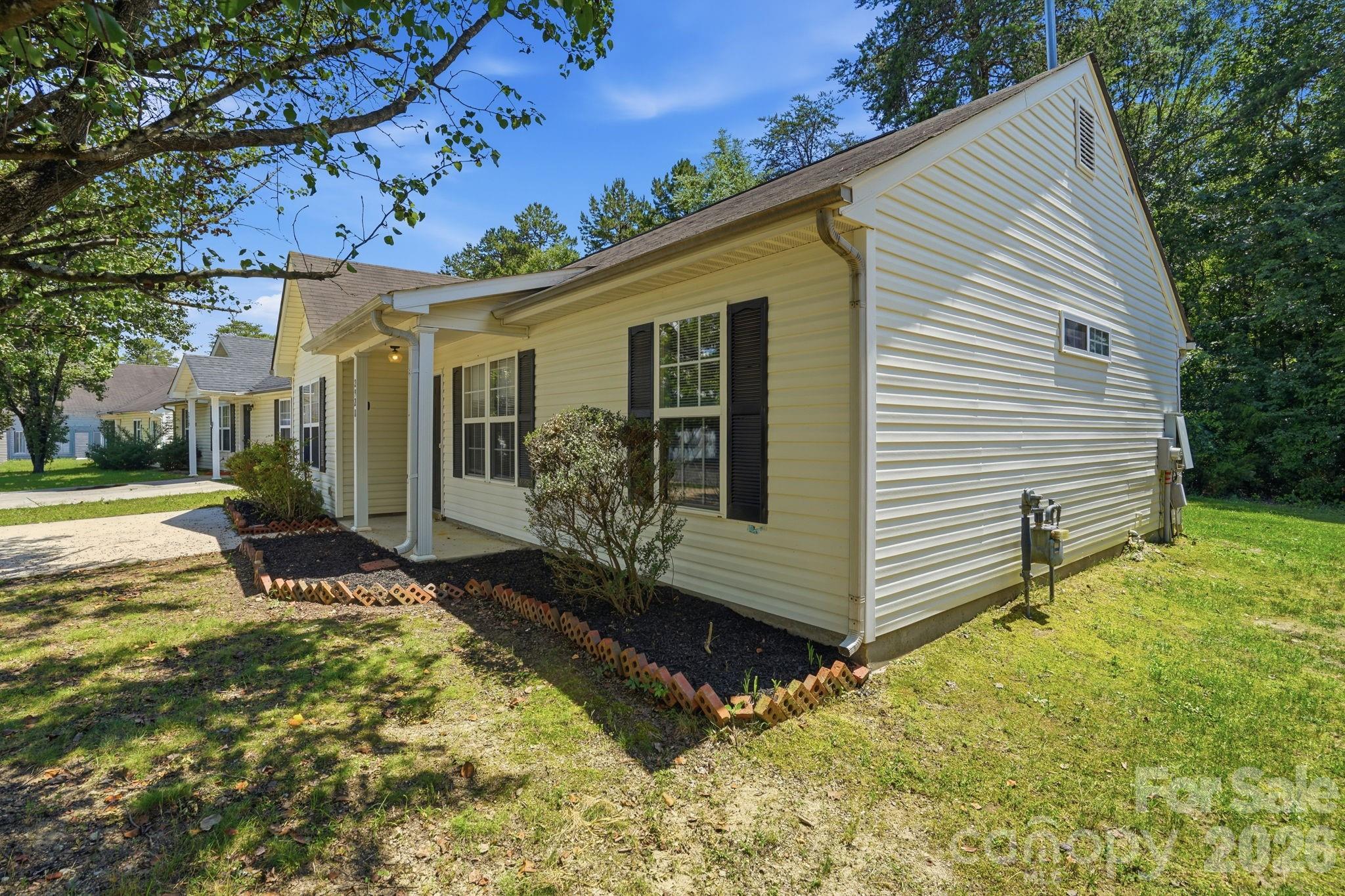 2928 Westwinds Court Property Photo 3