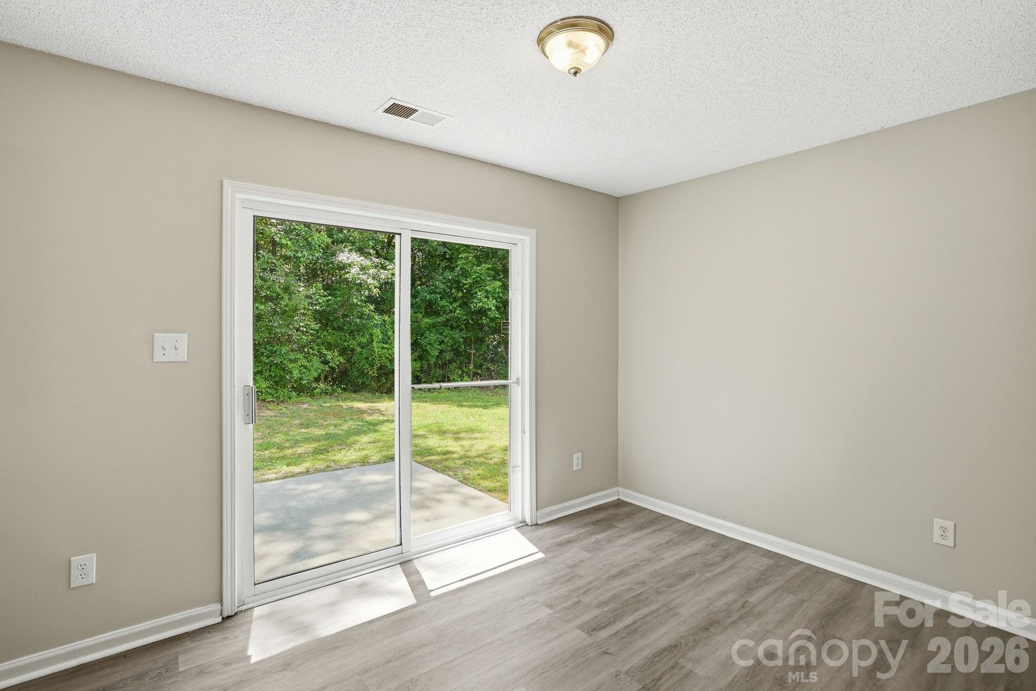 2928 Westwinds Court Property Photo 7