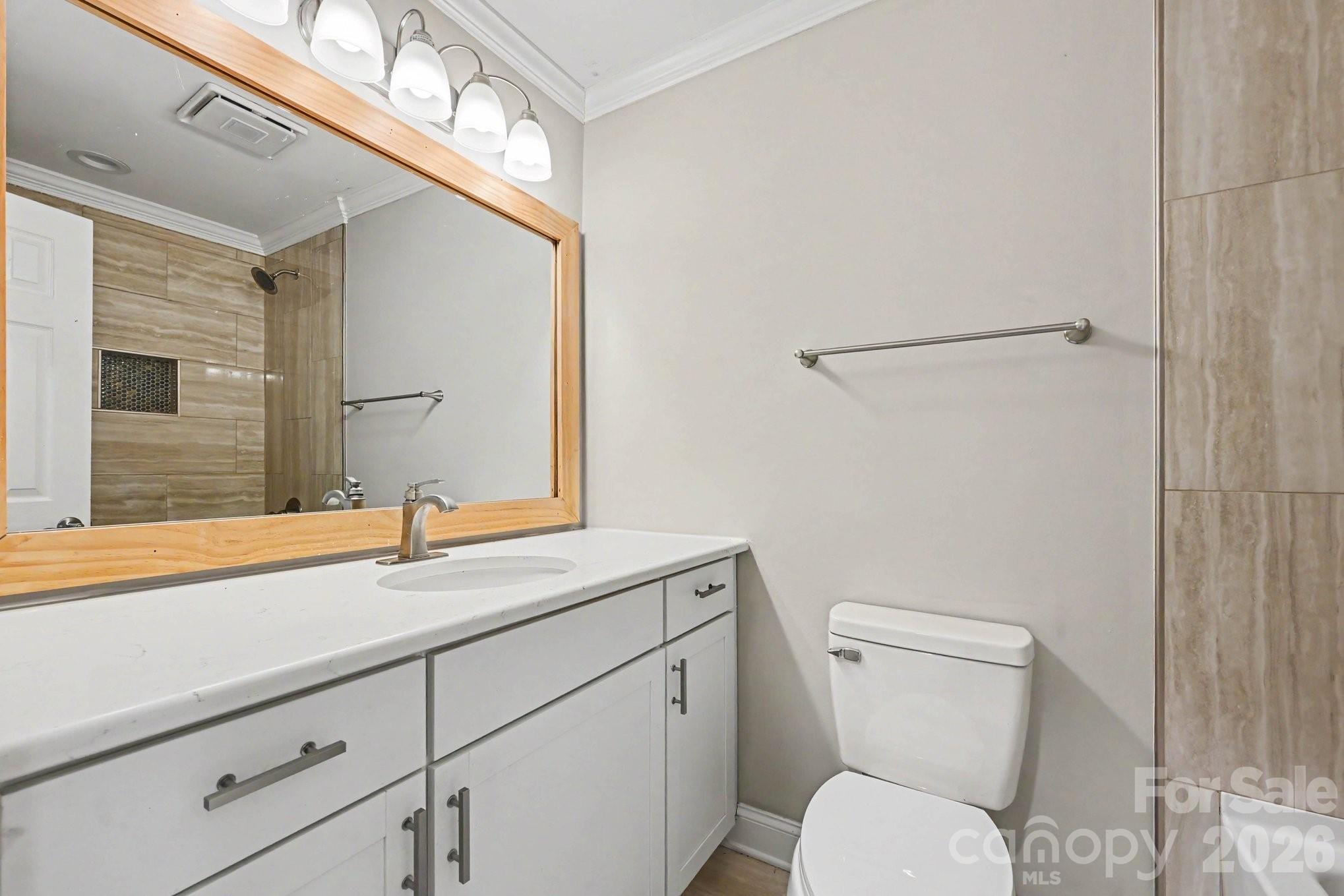 1126 Claremont Road Property Photo 13