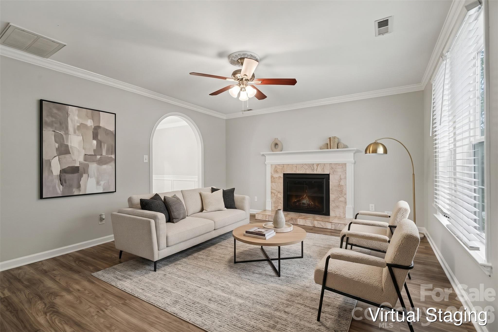 8904 Brown Oak Court Property Photo 6