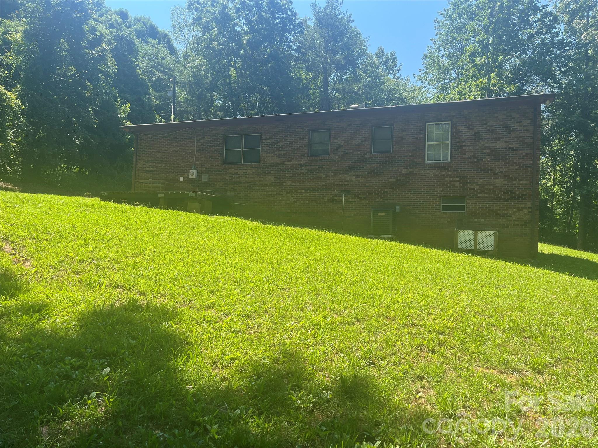 2919 Shell Avenue Property Photo 4