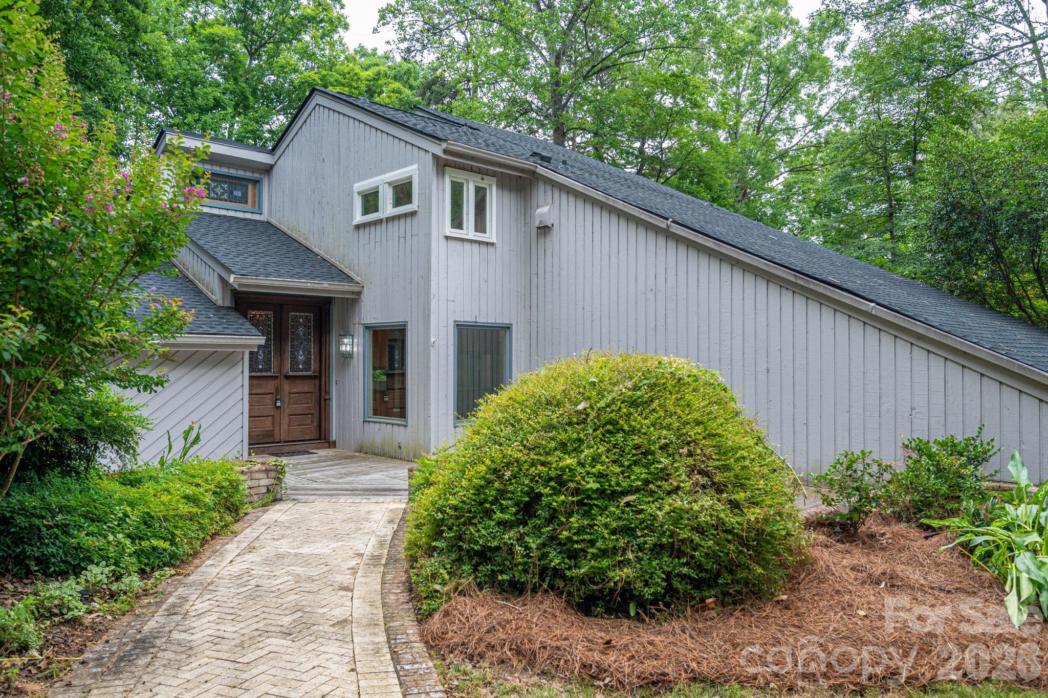 40 Catawba Ridge Road Property Photo 4